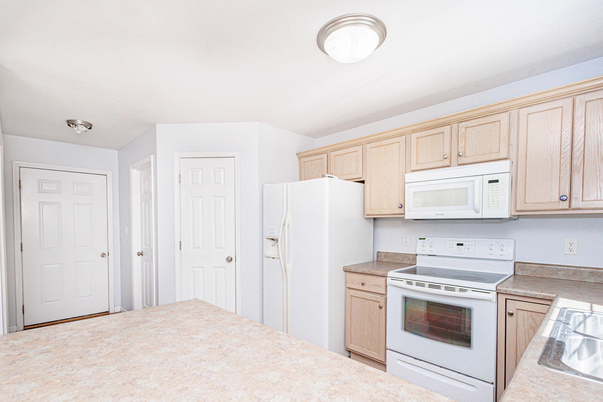 Columbia, Missouri 65202, United States, 5 Bedrooms Bedrooms, ,4 BathroomsBathrooms,Residential,Active,137923