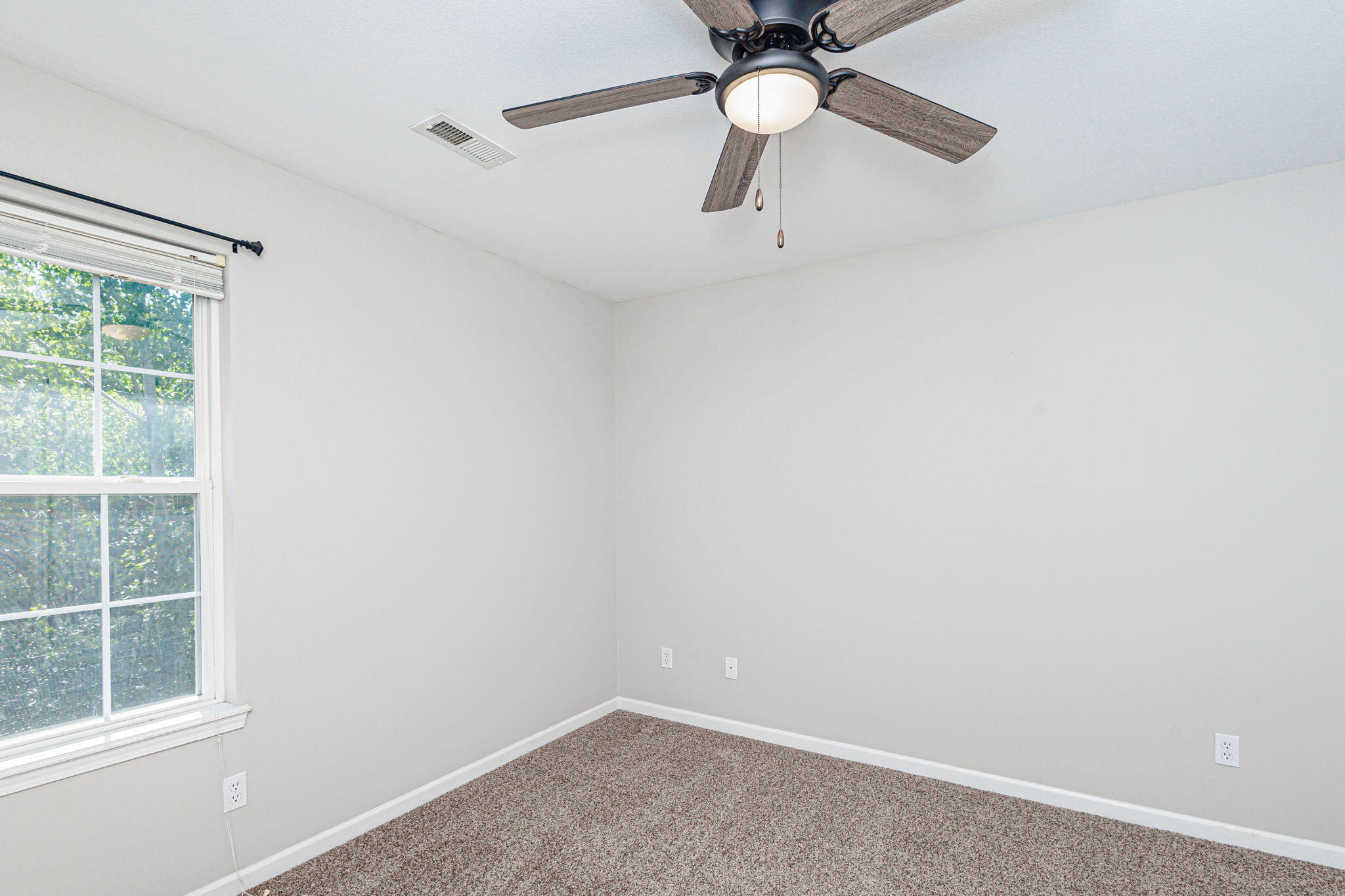 Columbia, Missouri 65202, United States, 5 Bedrooms Bedrooms, ,4 BathroomsBathrooms,Residential,Active,137923