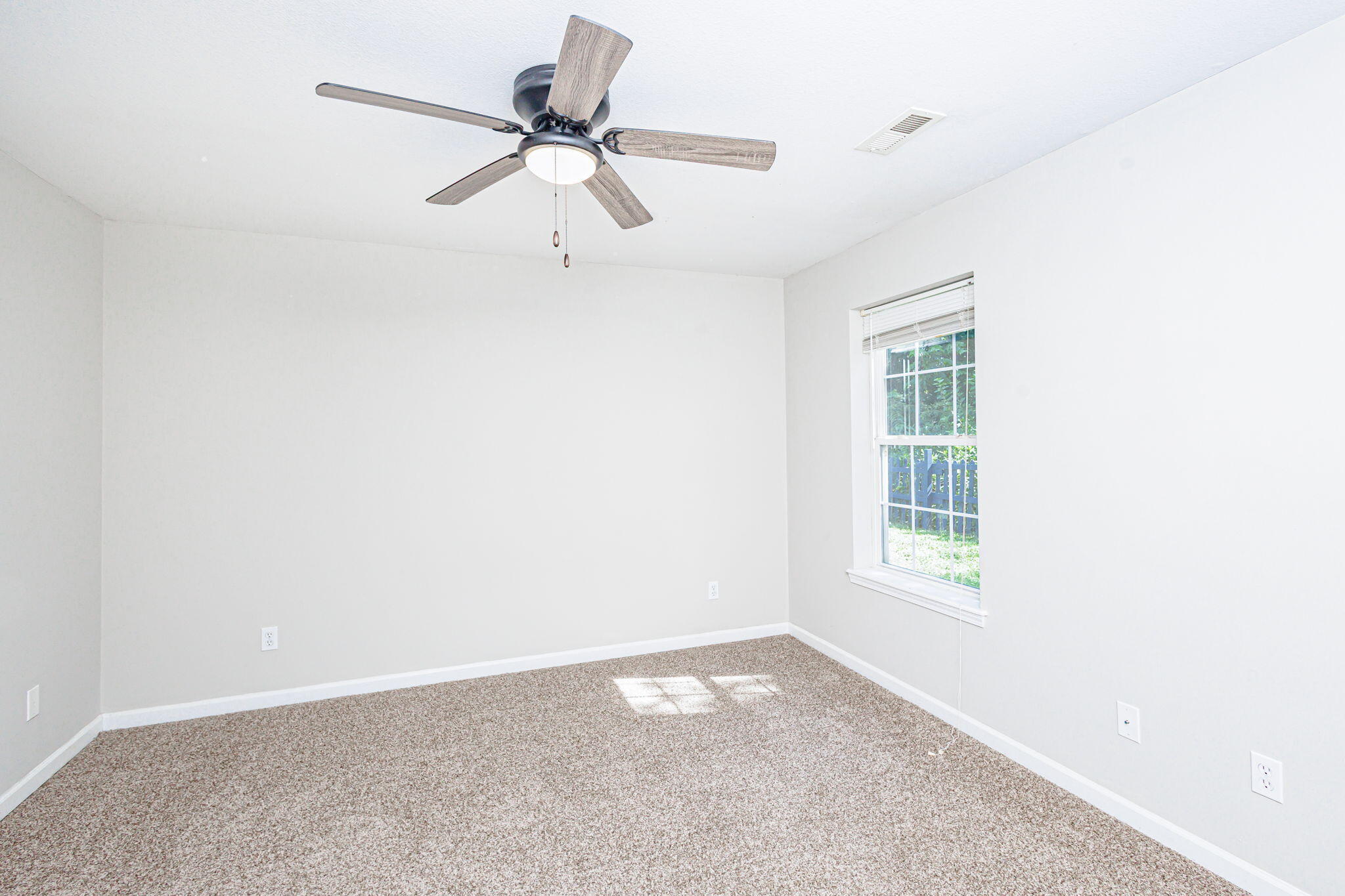 Columbia, Missouri 65202, United States, 5 Bedrooms Bedrooms, ,4 BathroomsBathrooms,Residential,Active,137923