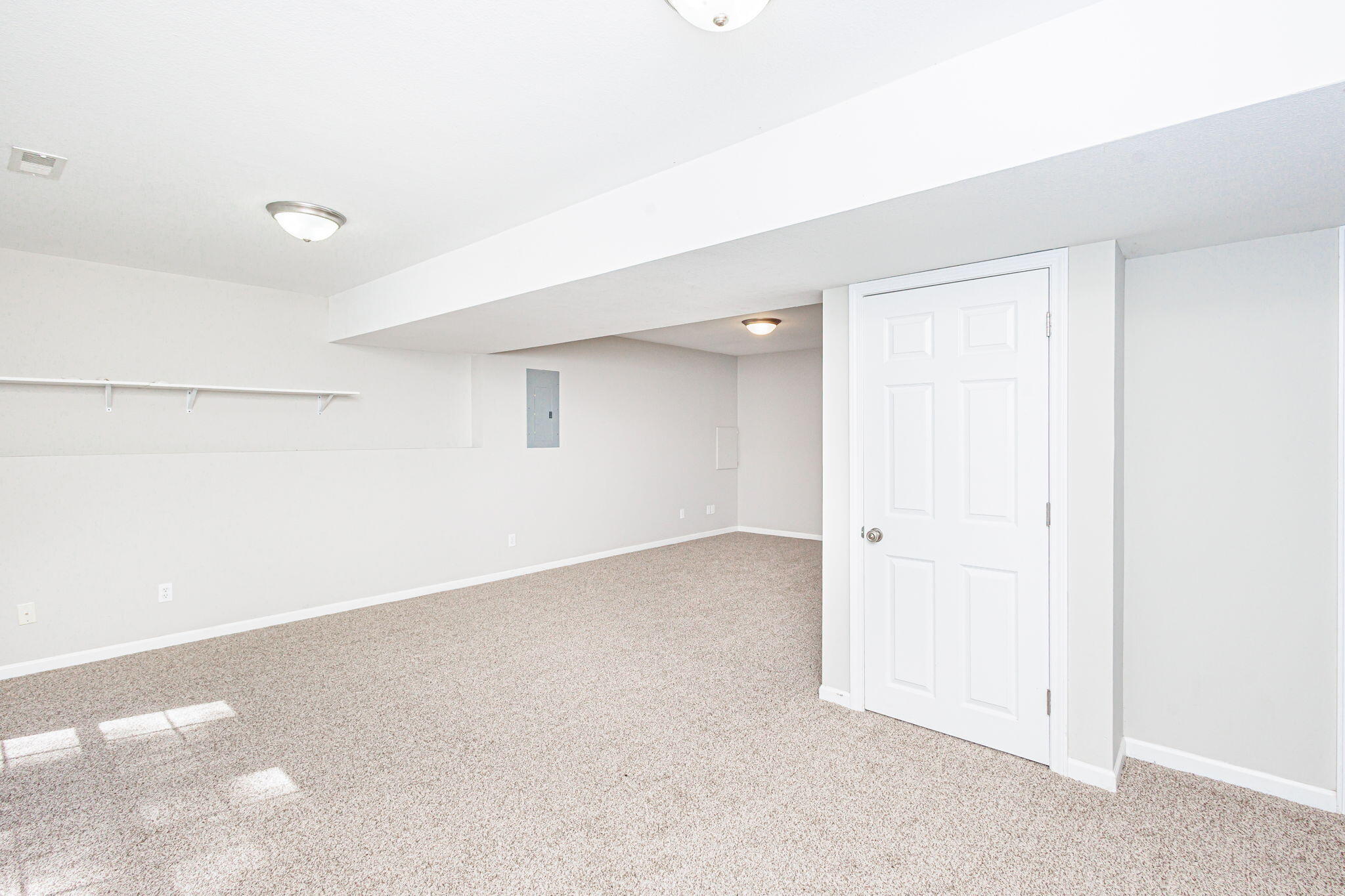 Columbia, Missouri 65202, United States, 5 Bedrooms Bedrooms, ,4 BathroomsBathrooms,Residential,Active,137923