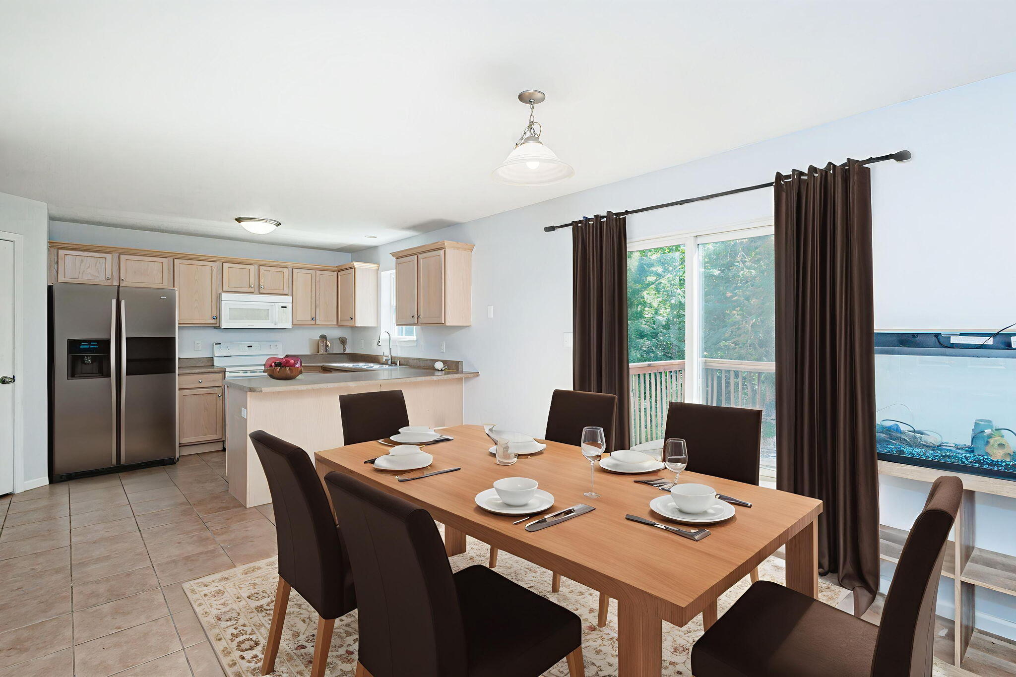 Columbia, Missouri 65202, United States, 5 Bedrooms Bedrooms, ,4 BathroomsBathrooms,Residential,Active,137923