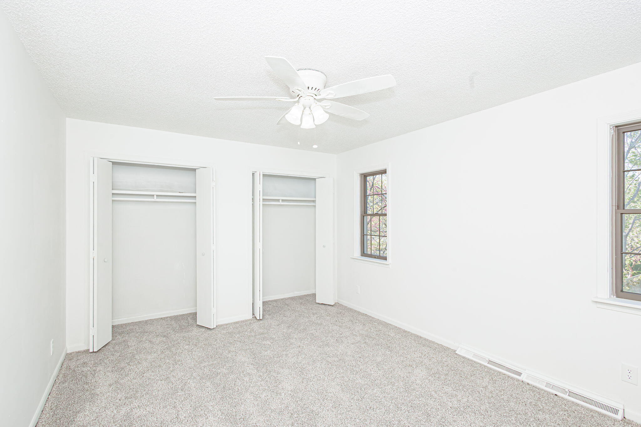 Columbia, Missouri 65203, United States, 4 Bedrooms Bedrooms, ,3 BathroomsBathrooms,Residential,Active,108669