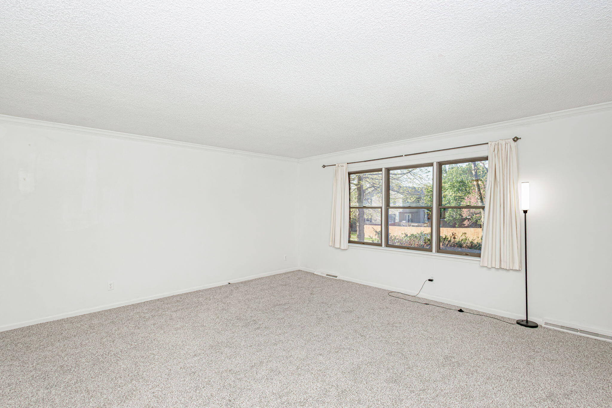 Columbia, Missouri 65203, United States, 4 Bedrooms Bedrooms, ,3 BathroomsBathrooms,Residential,Active,108669