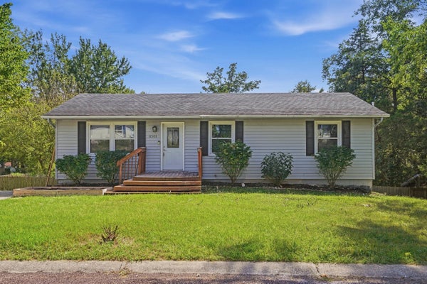 8500 W TRAILS WEST DR, COLUMBIA, MO 65202 - Image 64eaec9b0a2b484e8ff8da1345507cc1/2860479257