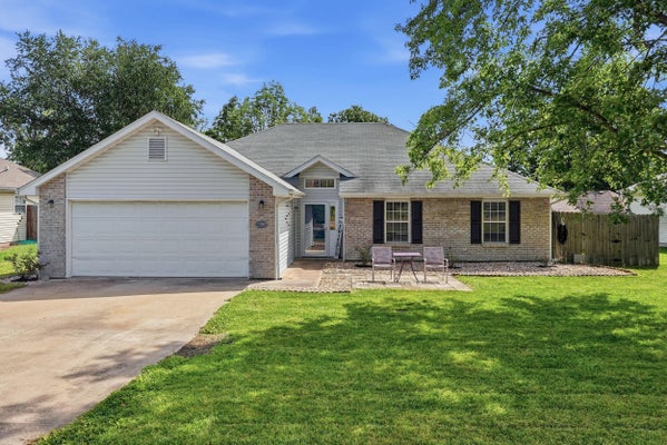 2350 E ALFALFA DR, COLUMBIA, MO 65202 - Image 705227b83efd89d01ea0dbdef38fa720/940403128