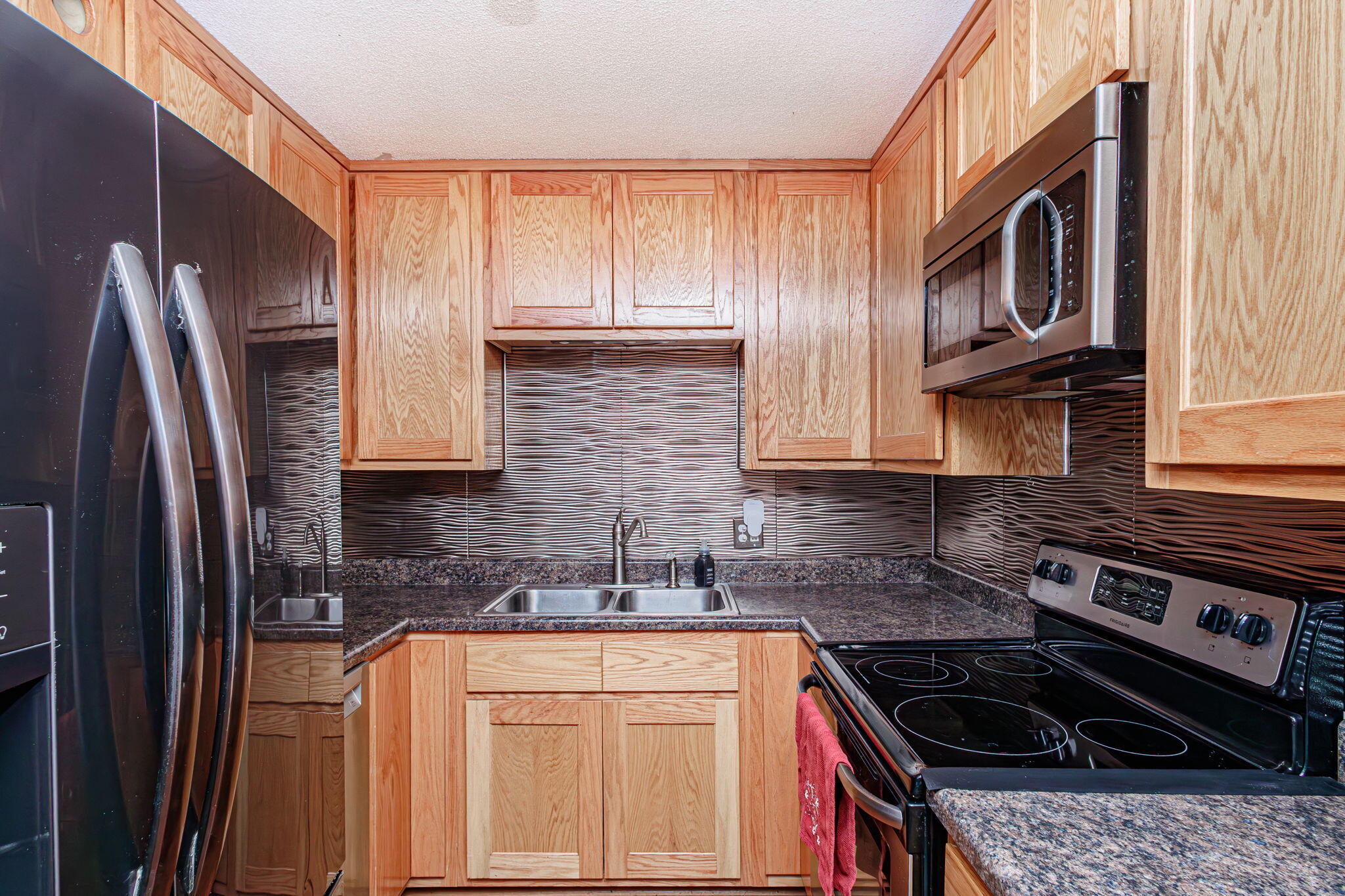 Centralia, Missouri 65240, United States, 3 Bedrooms Bedrooms, ,2 BathroomsBathrooms,Residential,Active,166280