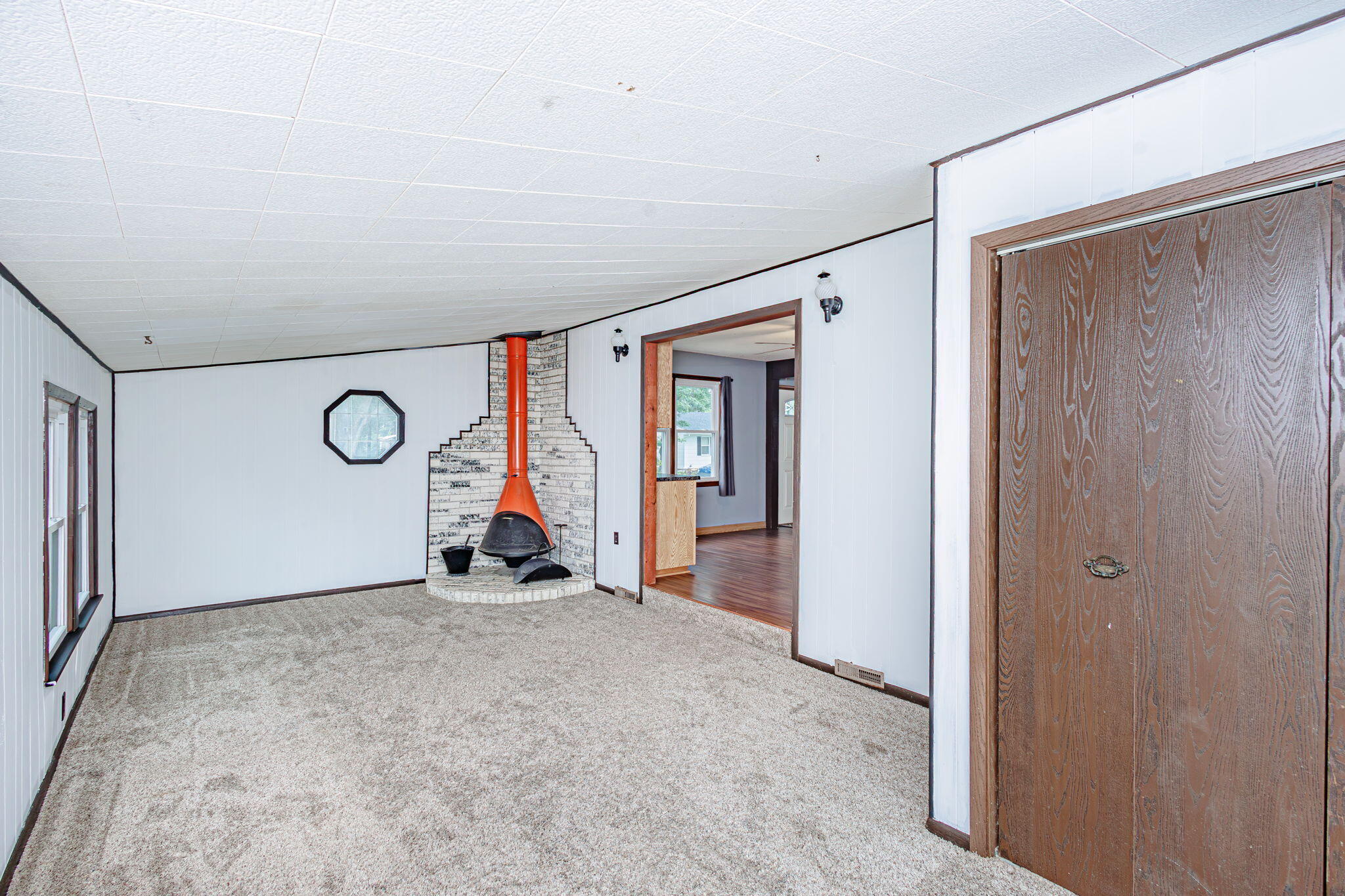 Centralia, Missouri 65240, United States, 3 Bedrooms Bedrooms, ,2 BathroomsBathrooms,Residential,Active,166280