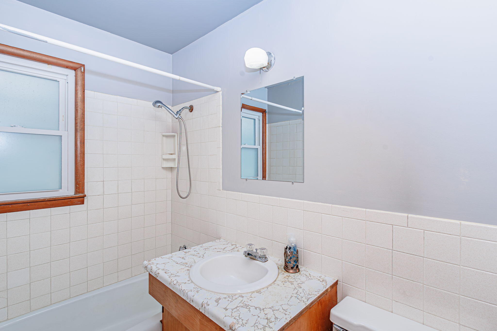 Centralia, Missouri 65240, United States, 3 Bedrooms Bedrooms, ,2 BathroomsBathrooms,Residential,Active,166280