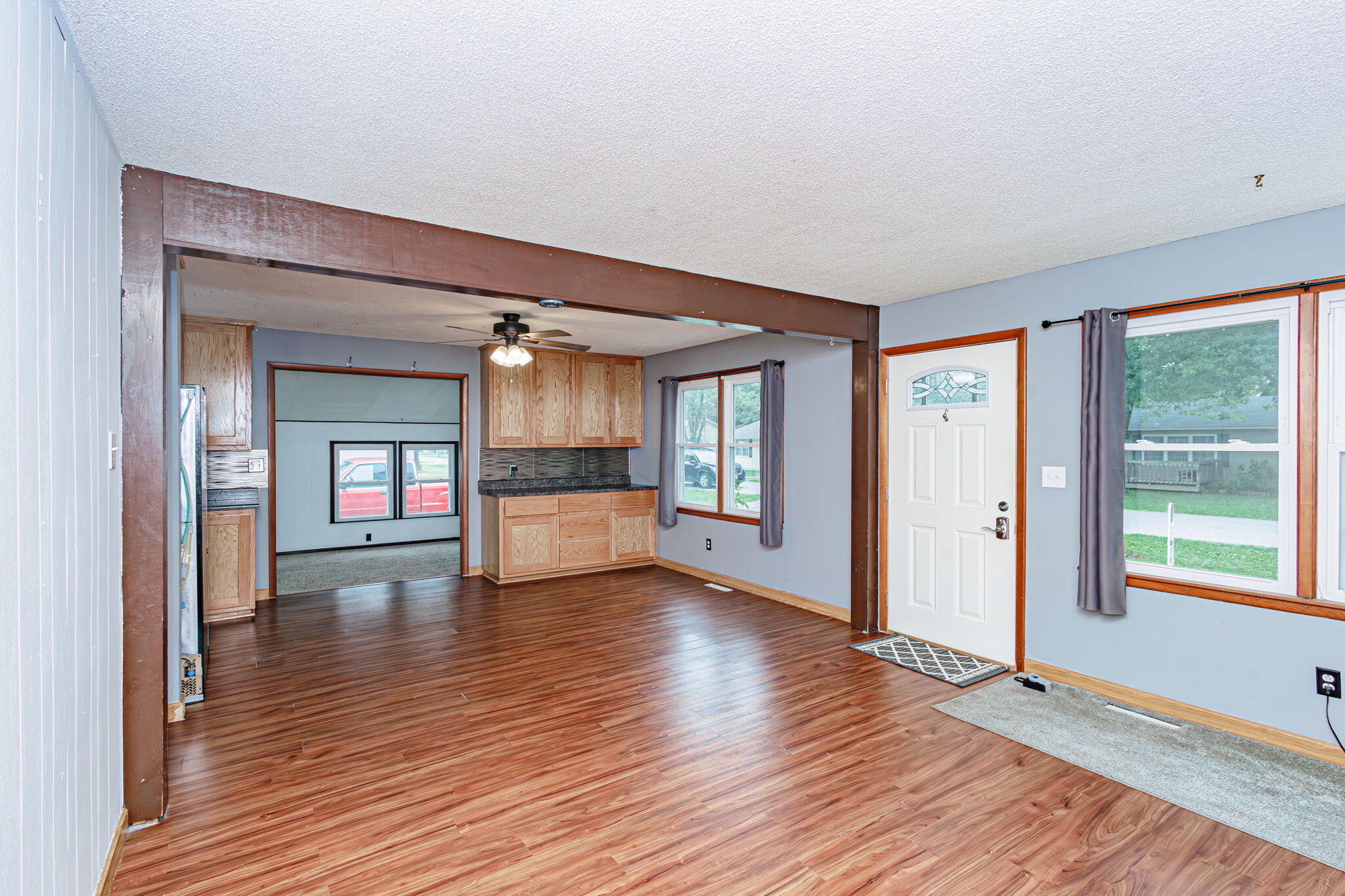 Centralia, Missouri 65240, United States, 3 Bedrooms Bedrooms, ,2 BathroomsBathrooms,Residential,Active,166280