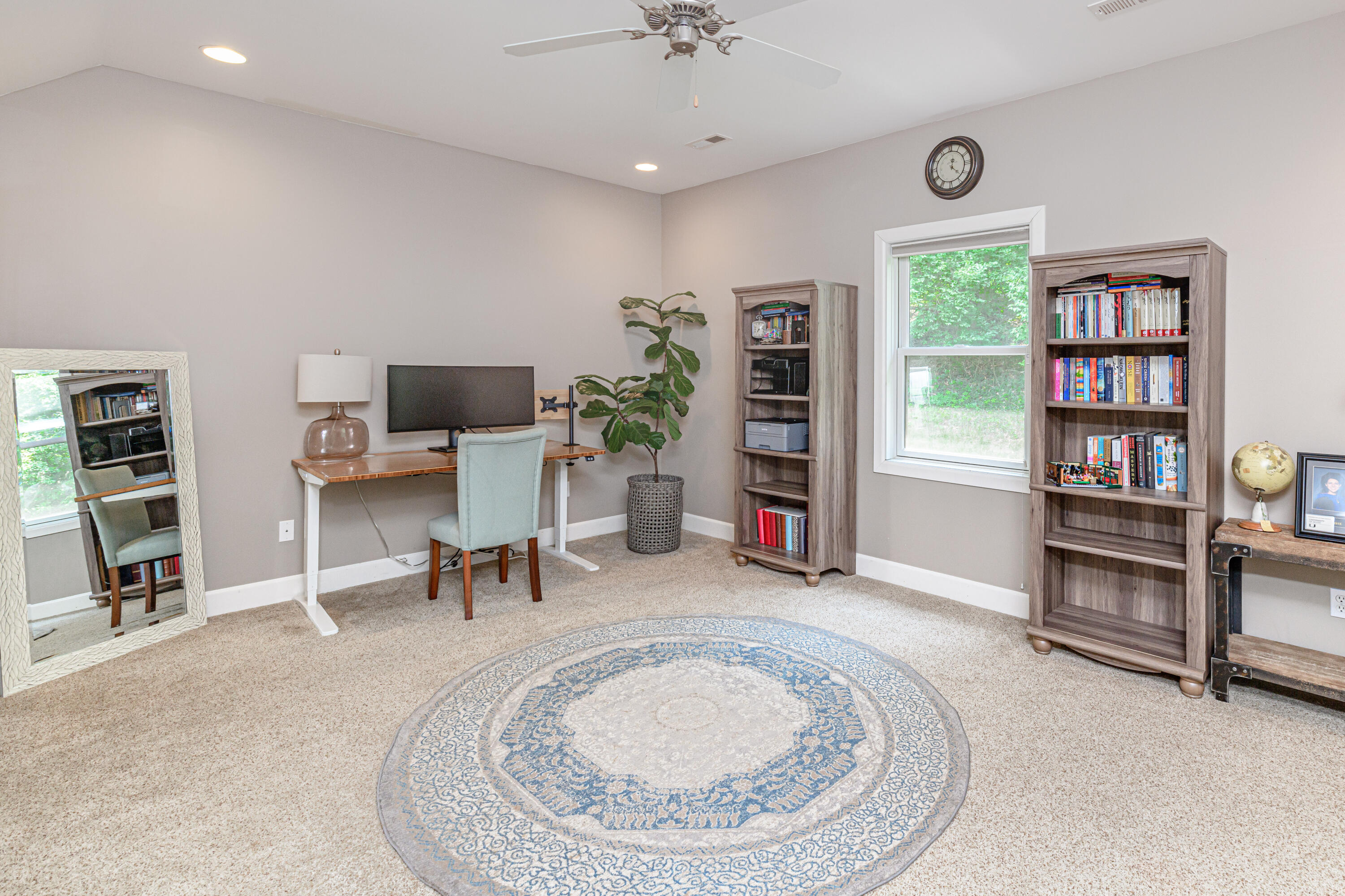 Columbia, Missouri 65203, United States, 3 Bedrooms Bedrooms, ,3 BathroomsBathrooms,Residential,Active,247184