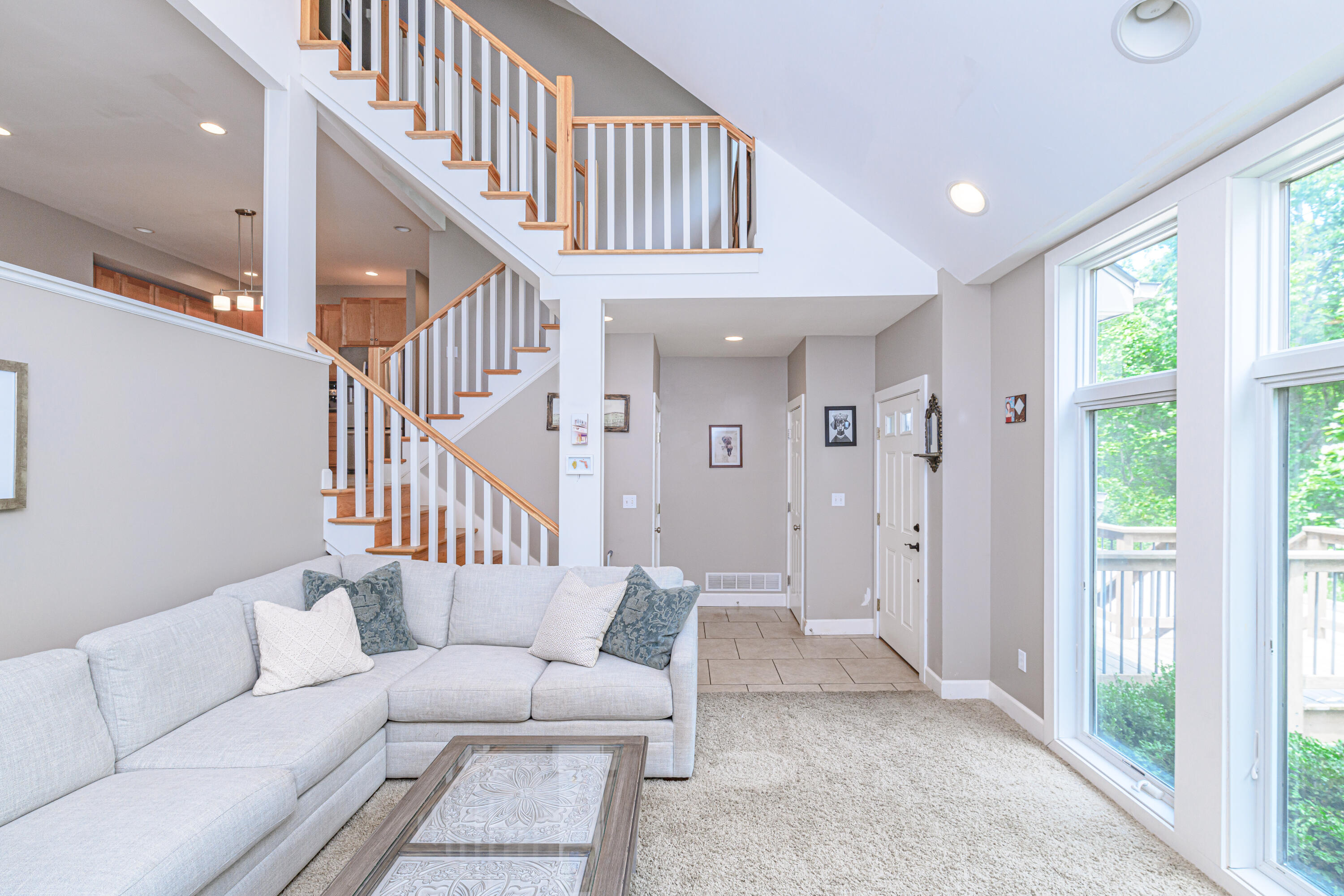 Columbia, Missouri 65203, United States, 3 Bedrooms Bedrooms, ,3 BathroomsBathrooms,Residential,Active,247184