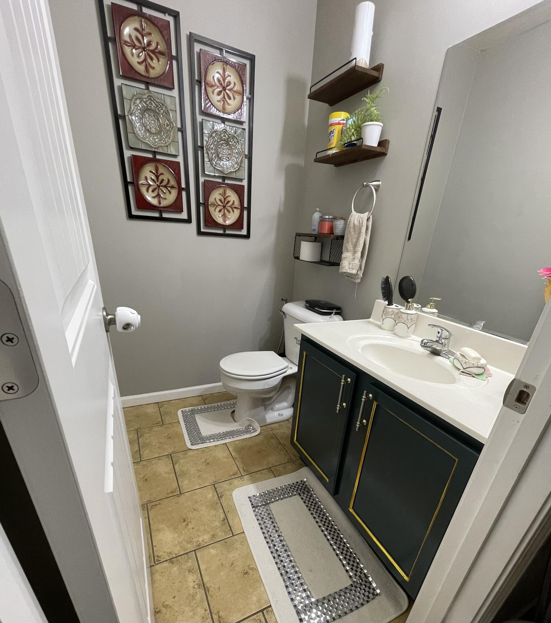 Columbia, Missouri 65202, United States, 3 Bedrooms Bedrooms, ,3 BathroomsBathrooms,Residential,Active,105025