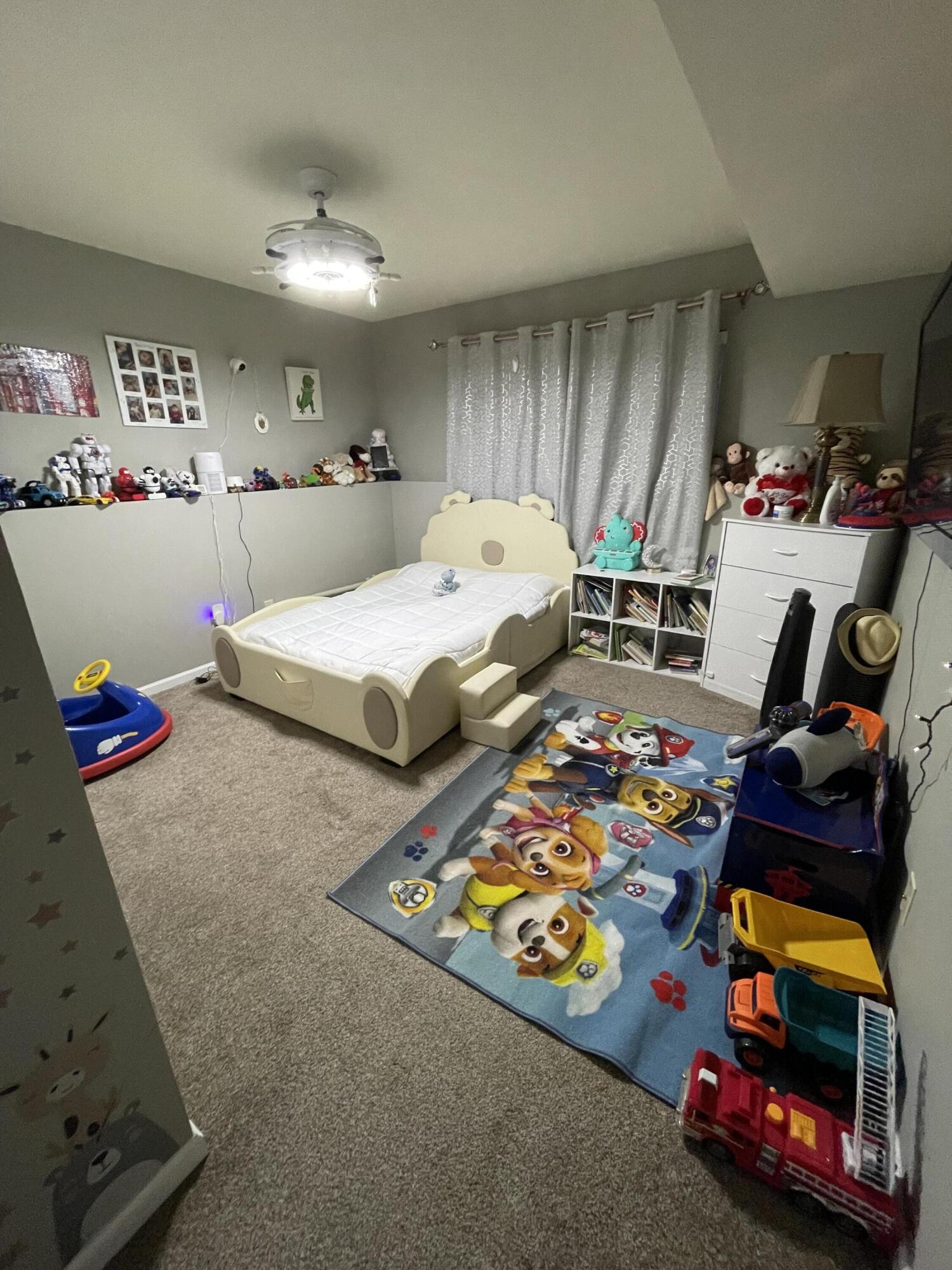 Columbia, Missouri 65202, United States, 3 Bedrooms Bedrooms, ,3 BathroomsBathrooms,Residential,Active,105025