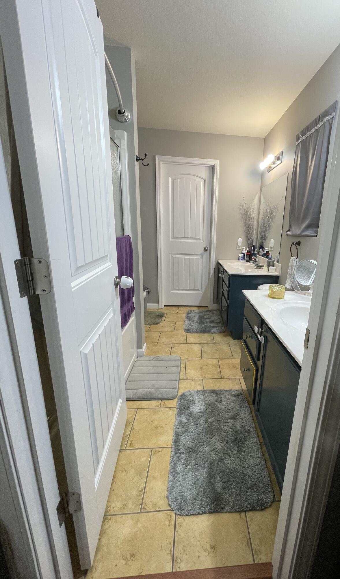 Columbia, Missouri 65202, United States, 3 Bedrooms Bedrooms, ,3 BathroomsBathrooms,Residential,Active,105025