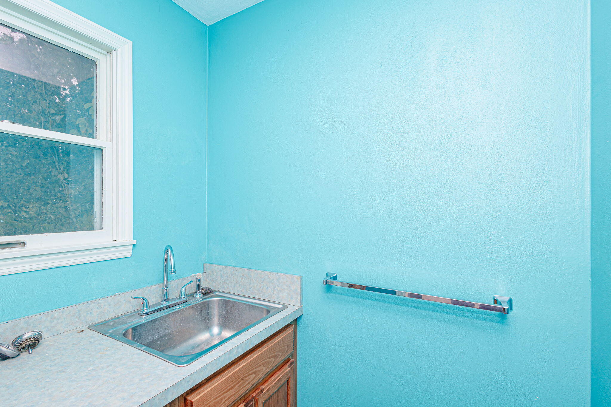 Jefferson City, Missouri 65109, United States, 7 Bedrooms Bedrooms, ,4 BathroomsBathrooms,Residential,Active,229582