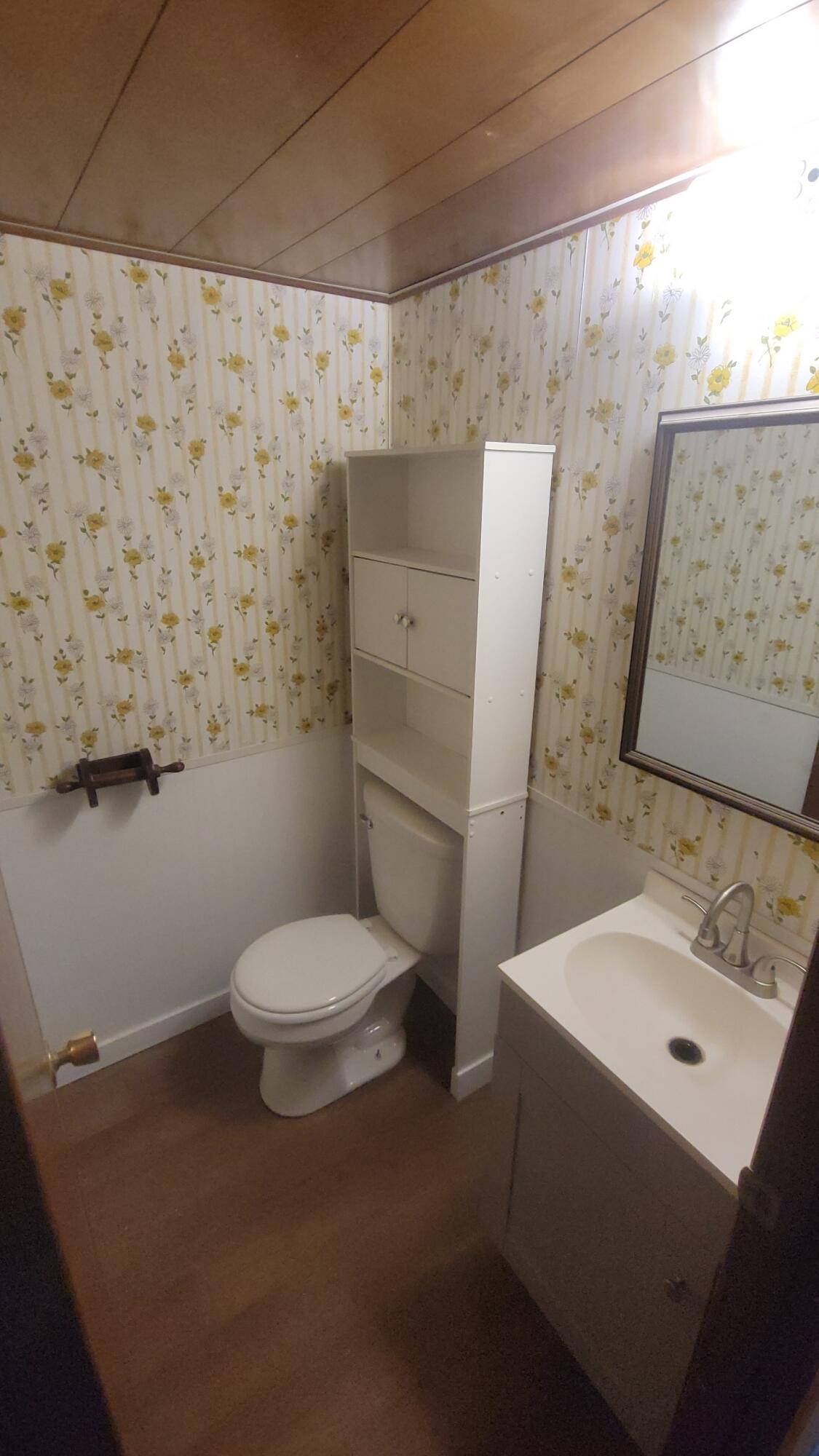 Jefferson City, Missouri 65109, United States, 7 Bedrooms Bedrooms, ,4 BathroomsBathrooms,Residential,Active,229582