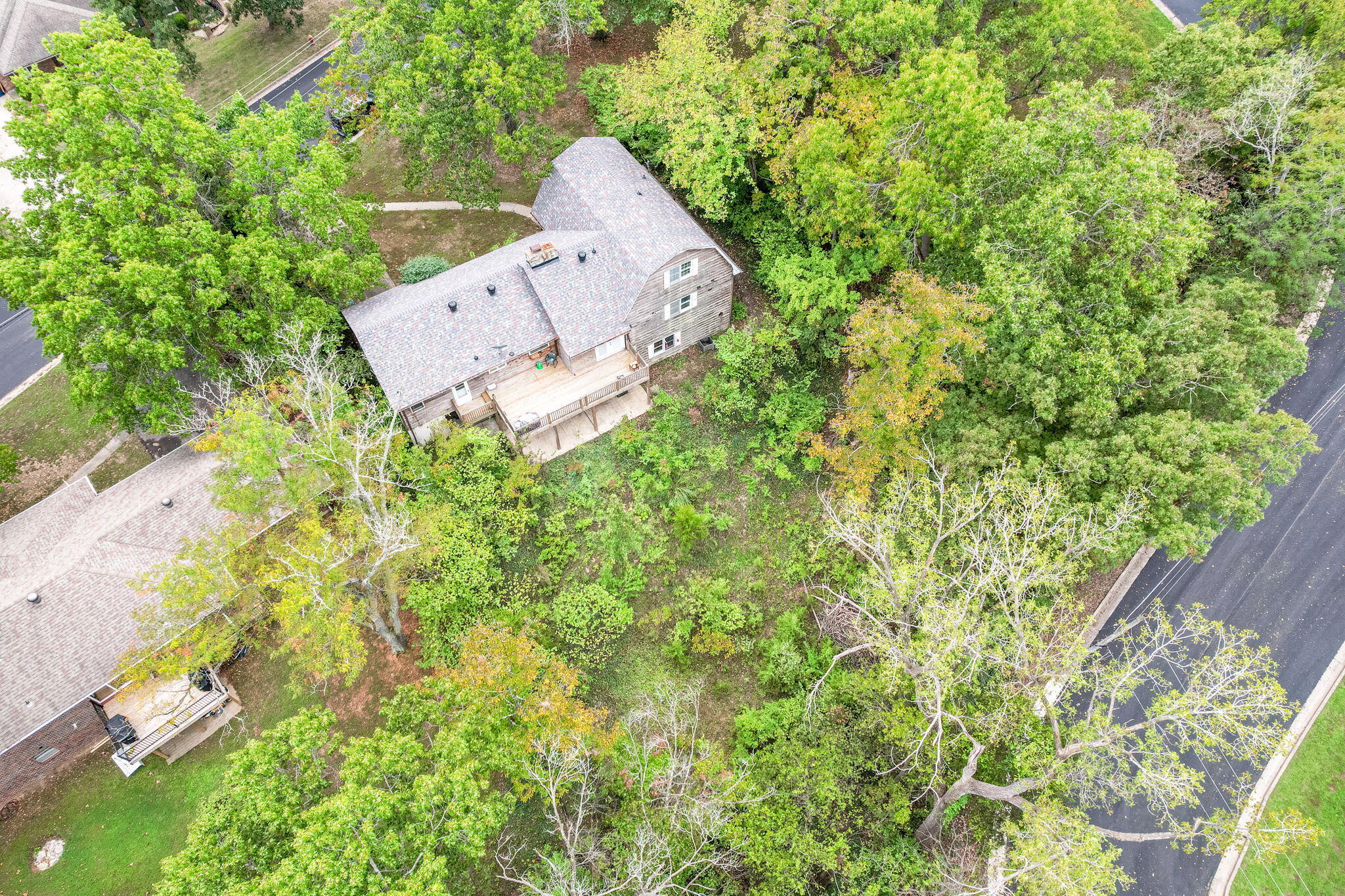 Jefferson City, Missouri 65109, United States, 7 Bedrooms Bedrooms, ,4 BathroomsBathrooms,Residential,Active,229582