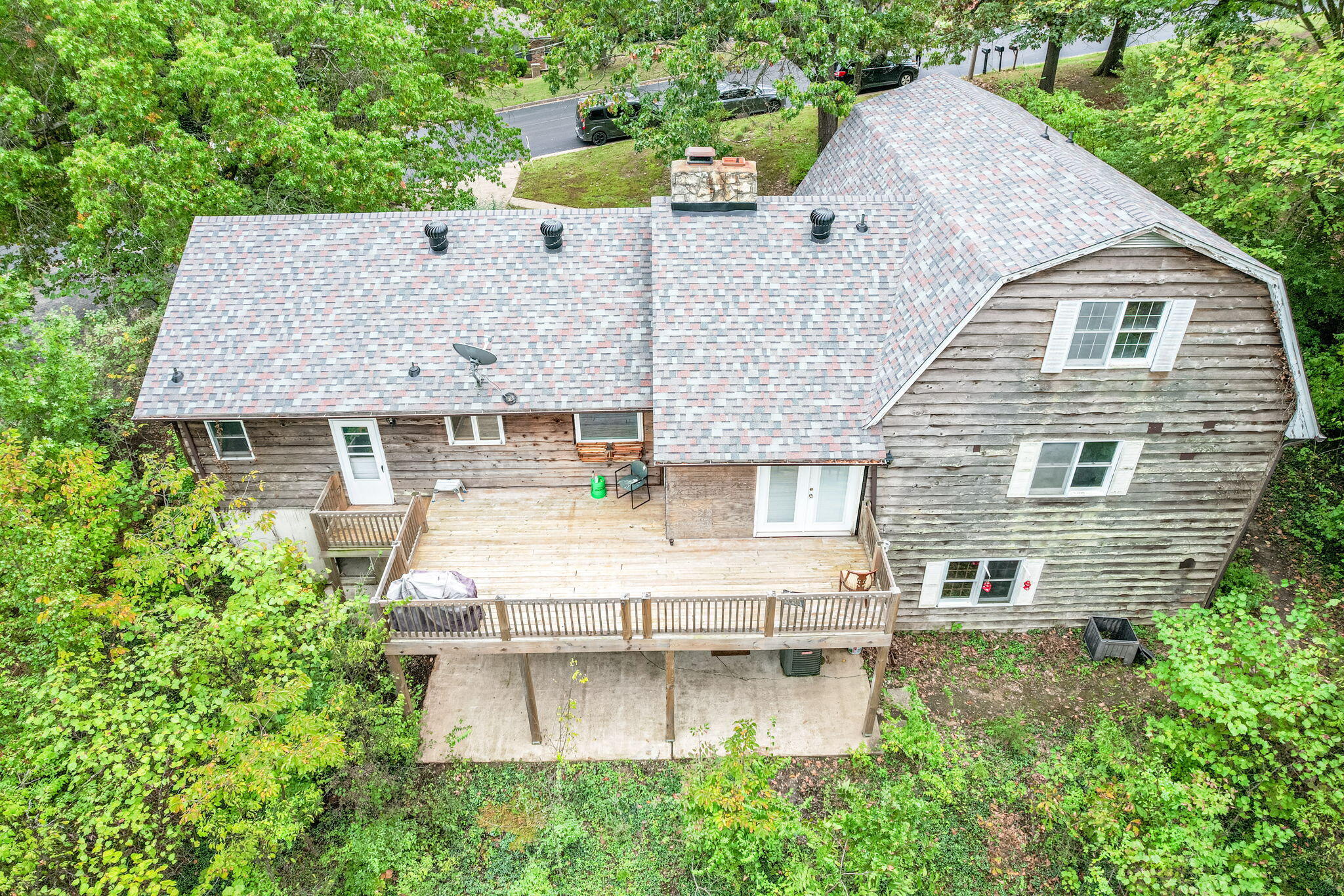 Jefferson City, Missouri 65109, United States, 7 Bedrooms Bedrooms, ,4 BathroomsBathrooms,Residential,Active,229582