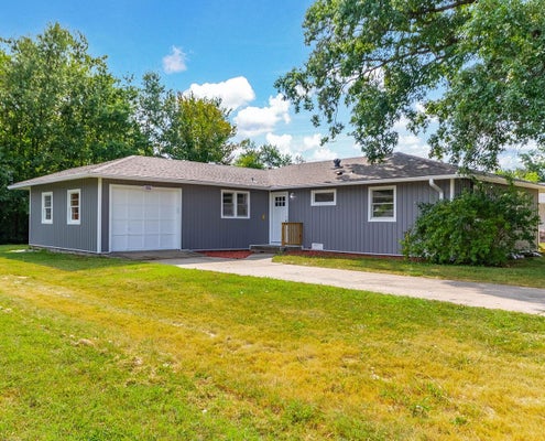 526 S COLLIER ST, CENTRALIA, MO 65240 - Image 9af5cbd4e769f44775515a32010d5849/230435513