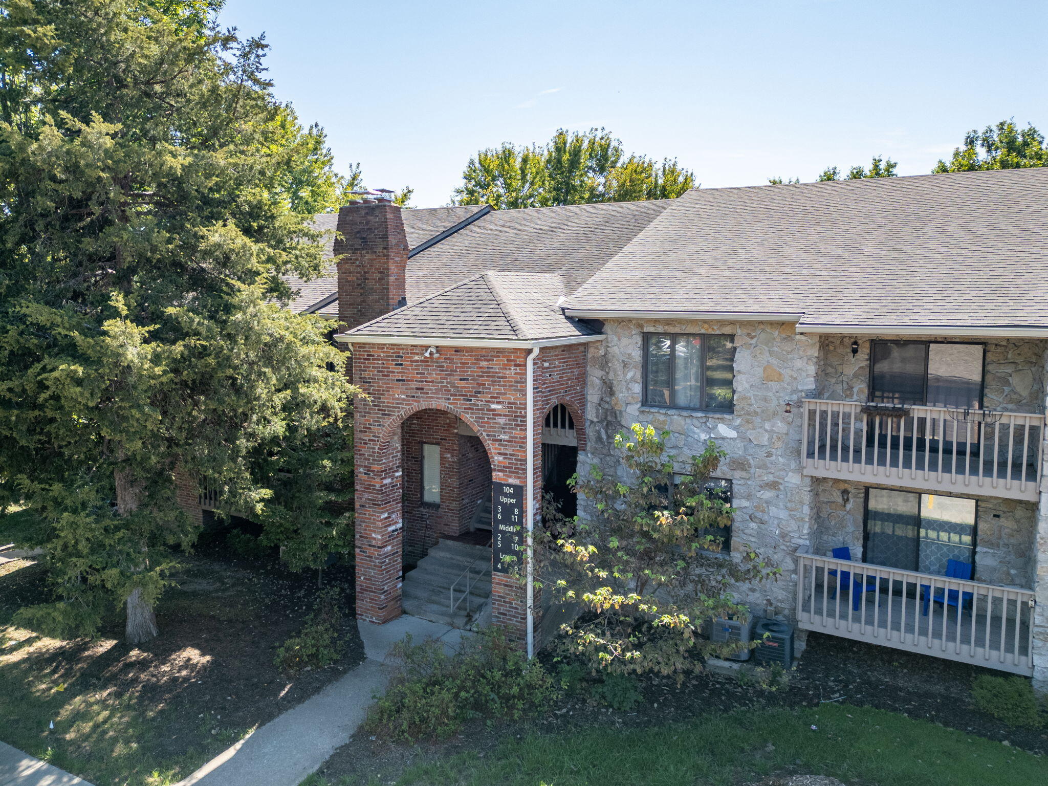 Columbia, Missouri 65203, United States, ,Residential,Active,220325