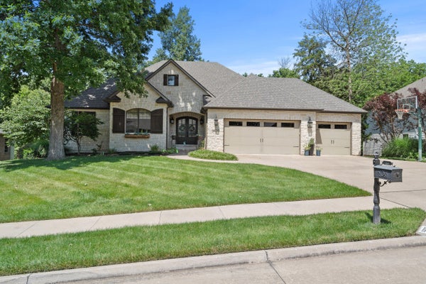5809 MORNING STAR CT, COLUMBIA, MO 65203 - Image a4913f1b27dfe45d7acd5f5eb040c6d1/756635593