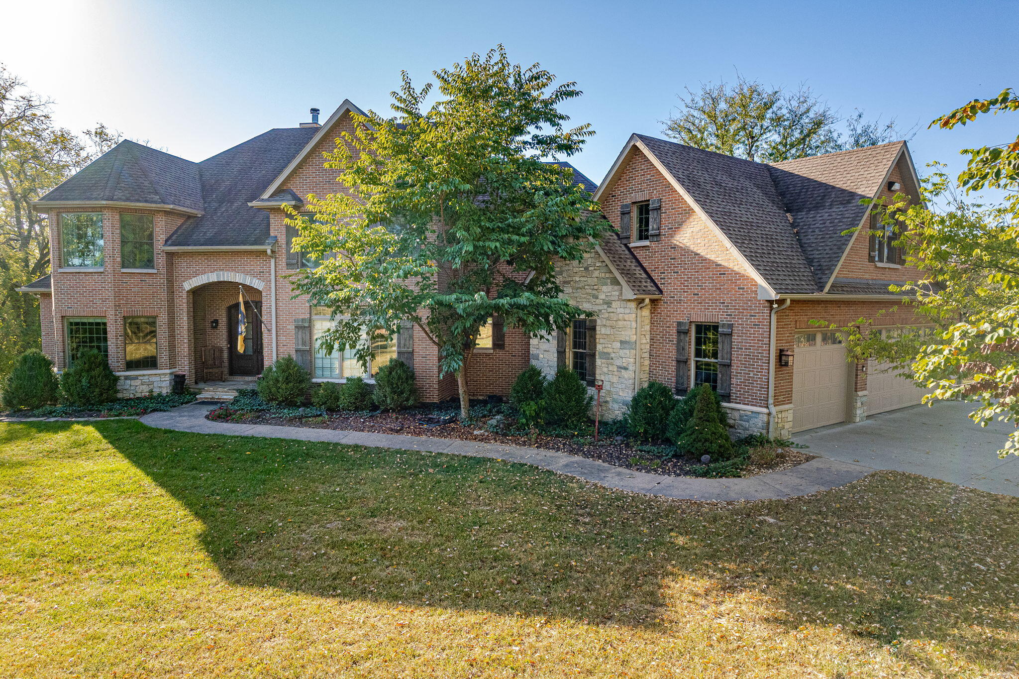 Columbia, Missouri 65201, United States, 6 Bedrooms Bedrooms, ,5 BathroomsBathrooms,Residential,Active,65697