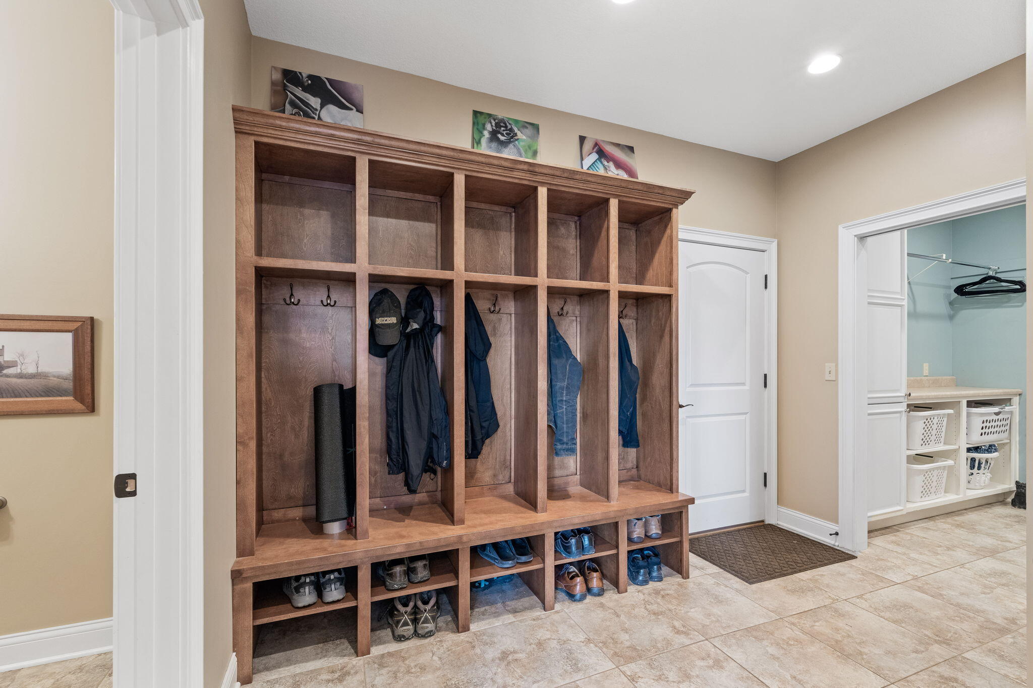 Columbia, Missouri 65201, United States, 6 Bedrooms Bedrooms, ,5 BathroomsBathrooms,Residential,Active,65697