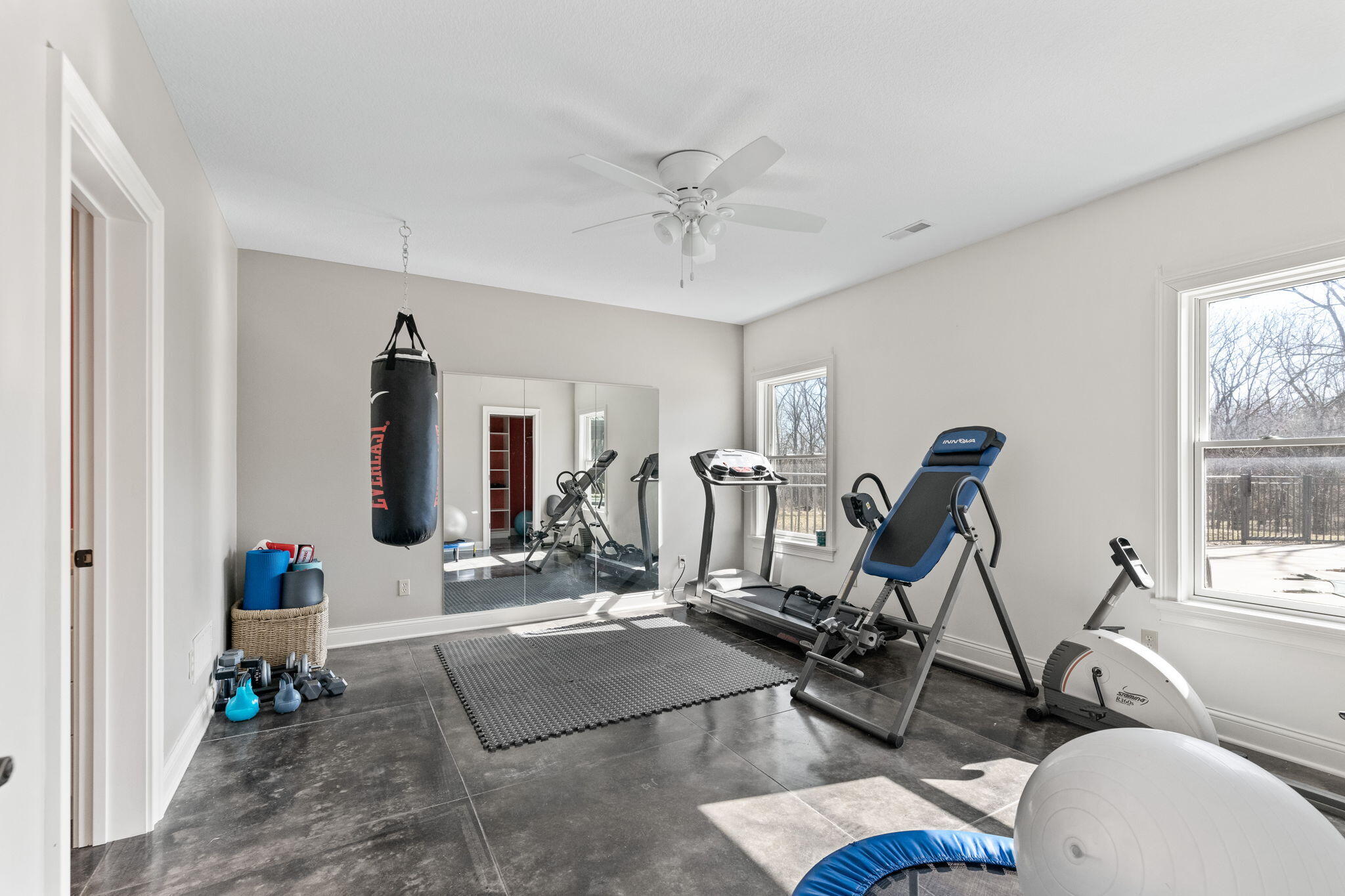 Columbia, Missouri 65201, United States, 6 Bedrooms Bedrooms, ,5 BathroomsBathrooms,Residential,Active,65697