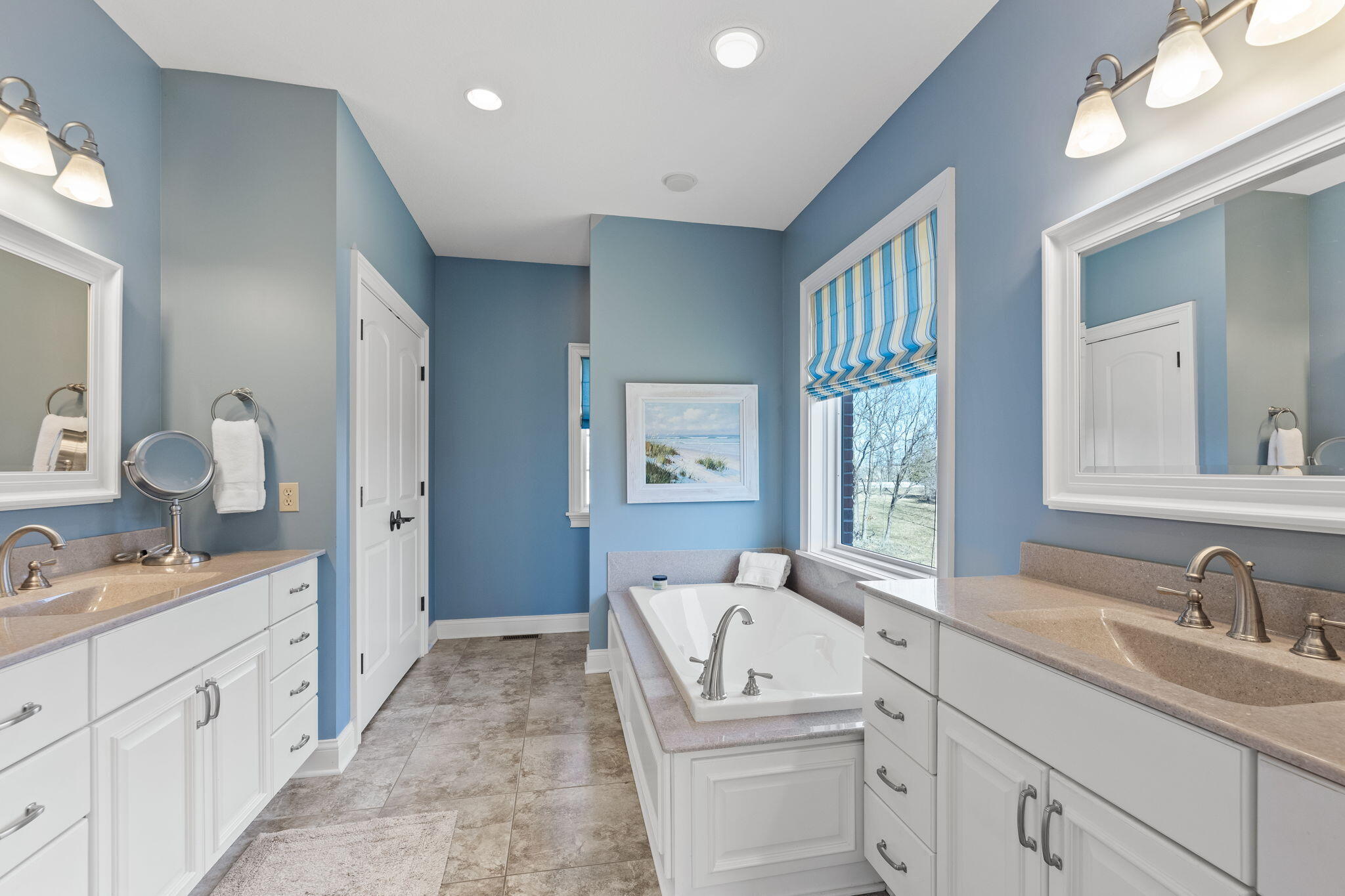 Columbia, Missouri 65201, United States, 6 Bedrooms Bedrooms, ,5 BathroomsBathrooms,Residential,Active,65697