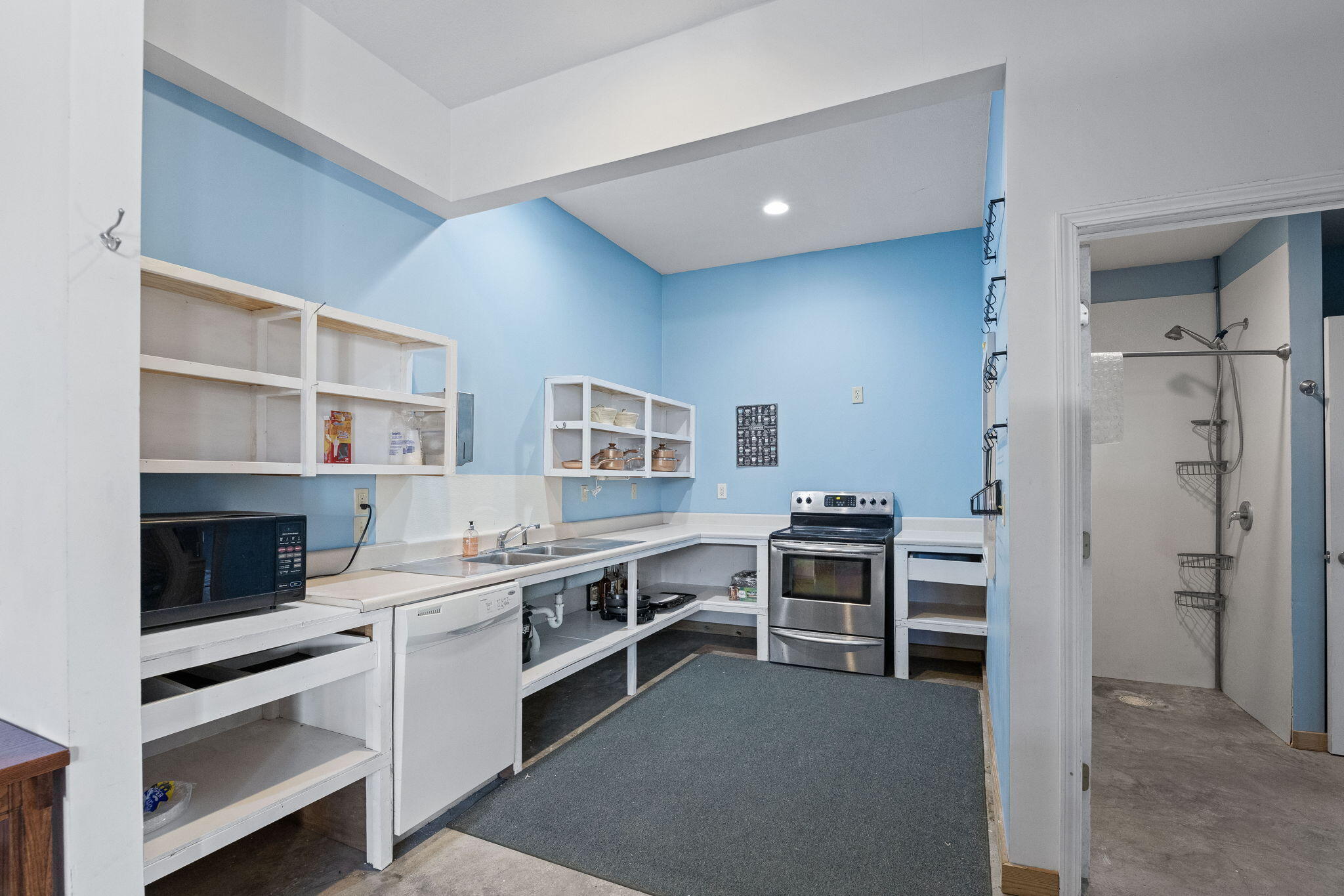 Columbia, Missouri 65201, United States, 6 Bedrooms Bedrooms, ,5 BathroomsBathrooms,Residential,Active,65697