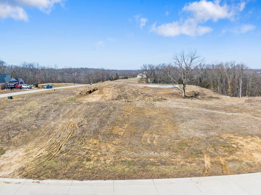 1322 STONEHAVEN DR, BOONVILLE, MO 65233 - Image b2bf2a110ff201c9a079d4b1d8326318/2806604420