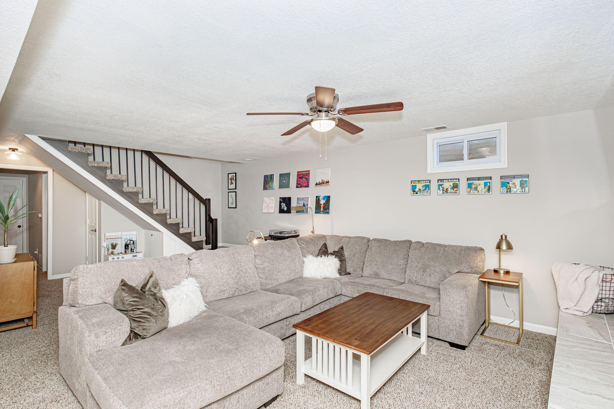 Columbia, Missouri 65203, United States, 4 Bedrooms Bedrooms, ,3 BathroomsBathrooms,Residential,Pending,50752