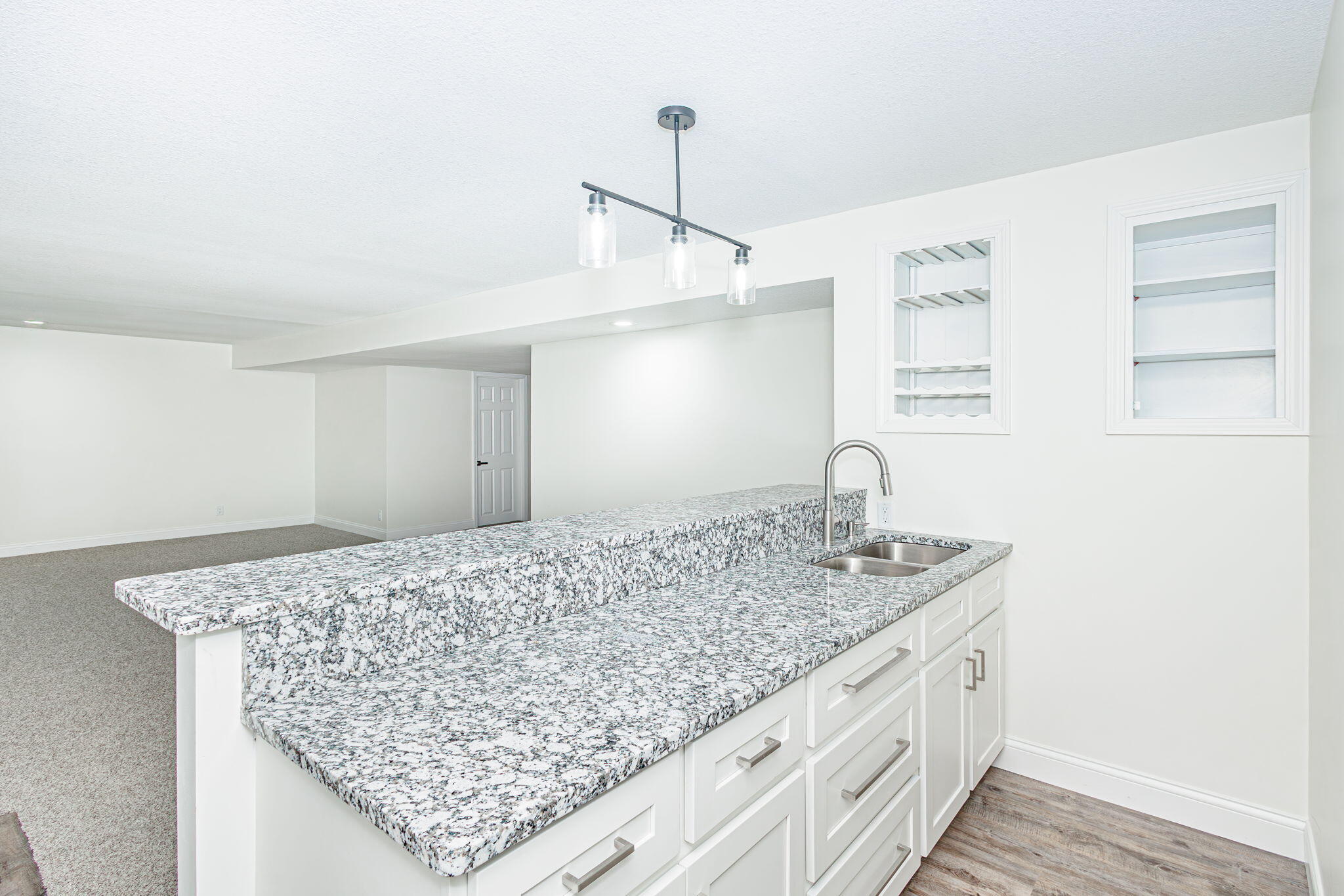 Columbia, Missouri 65203, United States, 3 Bedrooms Bedrooms, ,3 BathroomsBathrooms,Residential,Active,7083