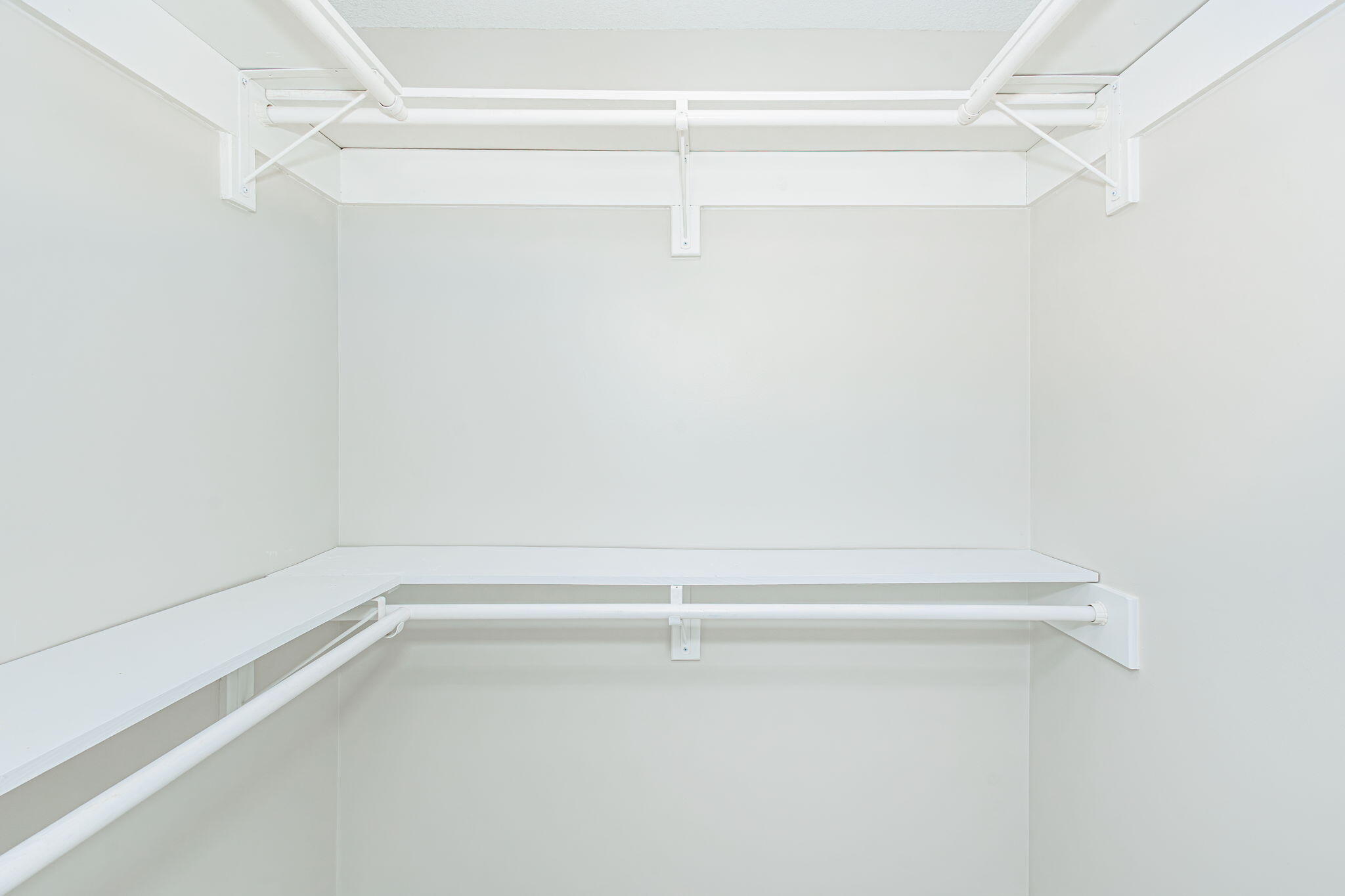 Columbia, Missouri 65203, United States, 3 Bedrooms Bedrooms, ,3 BathroomsBathrooms,Residential,Active,7083