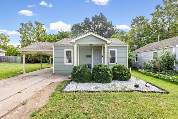 606 CLINKSCALES RD, COLUMBIA, MO 65203 - Image bf04de2e31e96b008c71a243f3445dcc/270996661