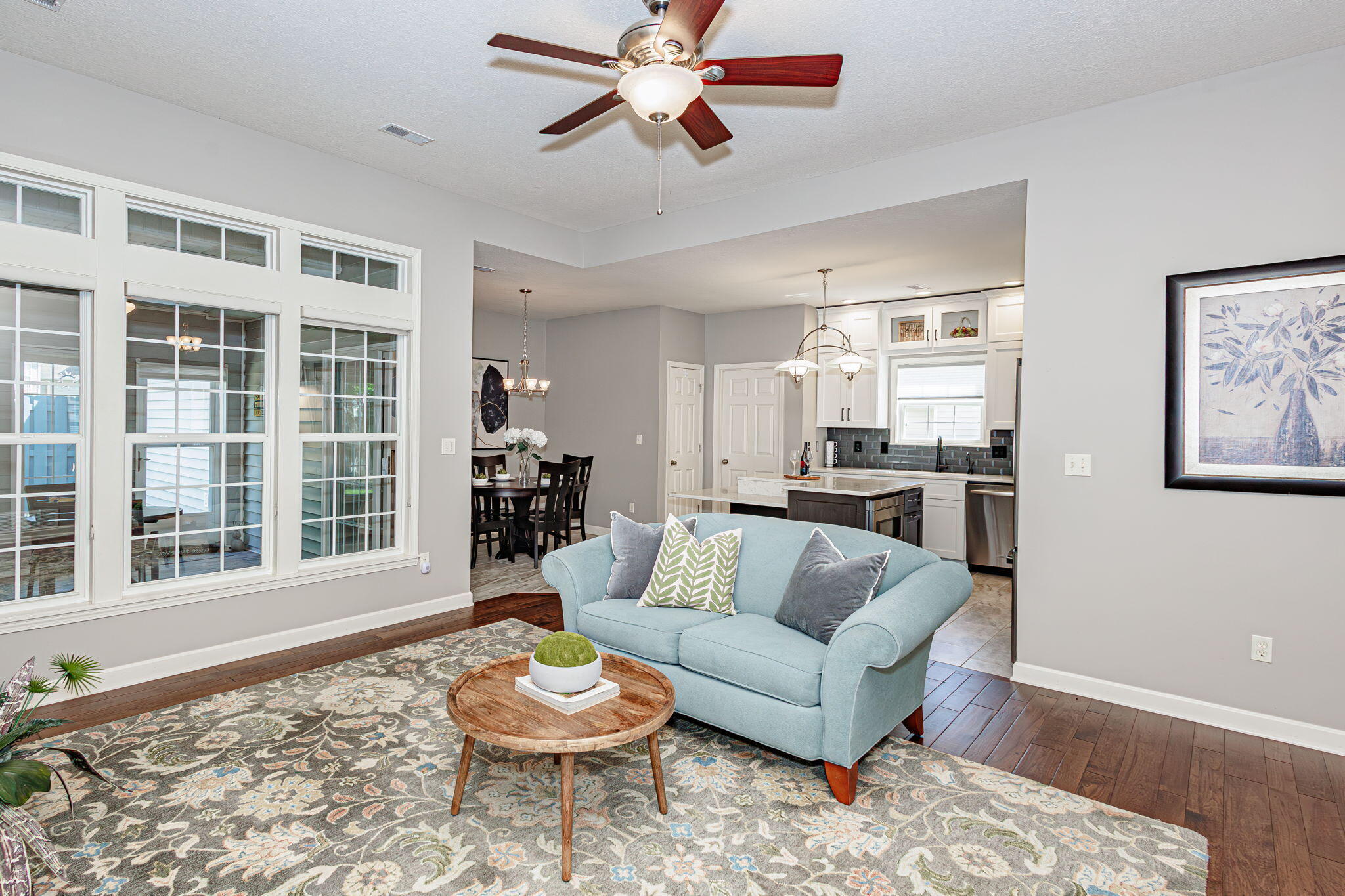 Columbia, Missouri 65203, United States, 3 Bedrooms Bedrooms, ,2 BathroomsBathrooms,Residential,Pending,59481