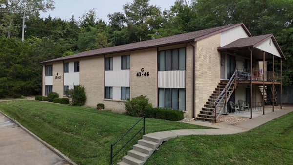 405 CLAYTON DR APT G46, JEFFERSON CITY, MO 65101 - Image c59c806cee4e97ce71d5bdd23b891aa4/1166413353