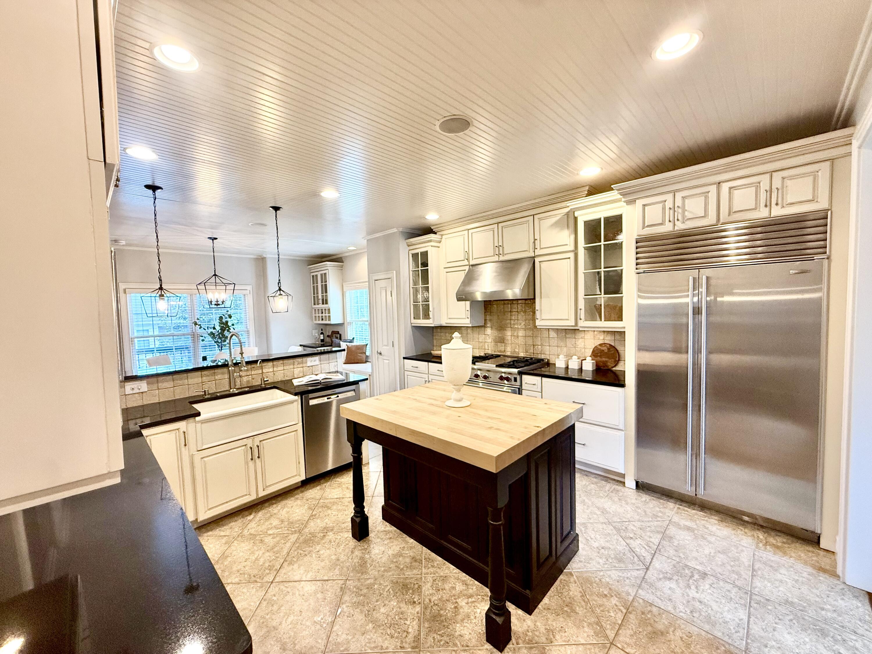 Columbia, Missouri 65203, United States, 5 Bedrooms Bedrooms, ,5 BathroomsBathrooms,Residential,Coming Soon,217734