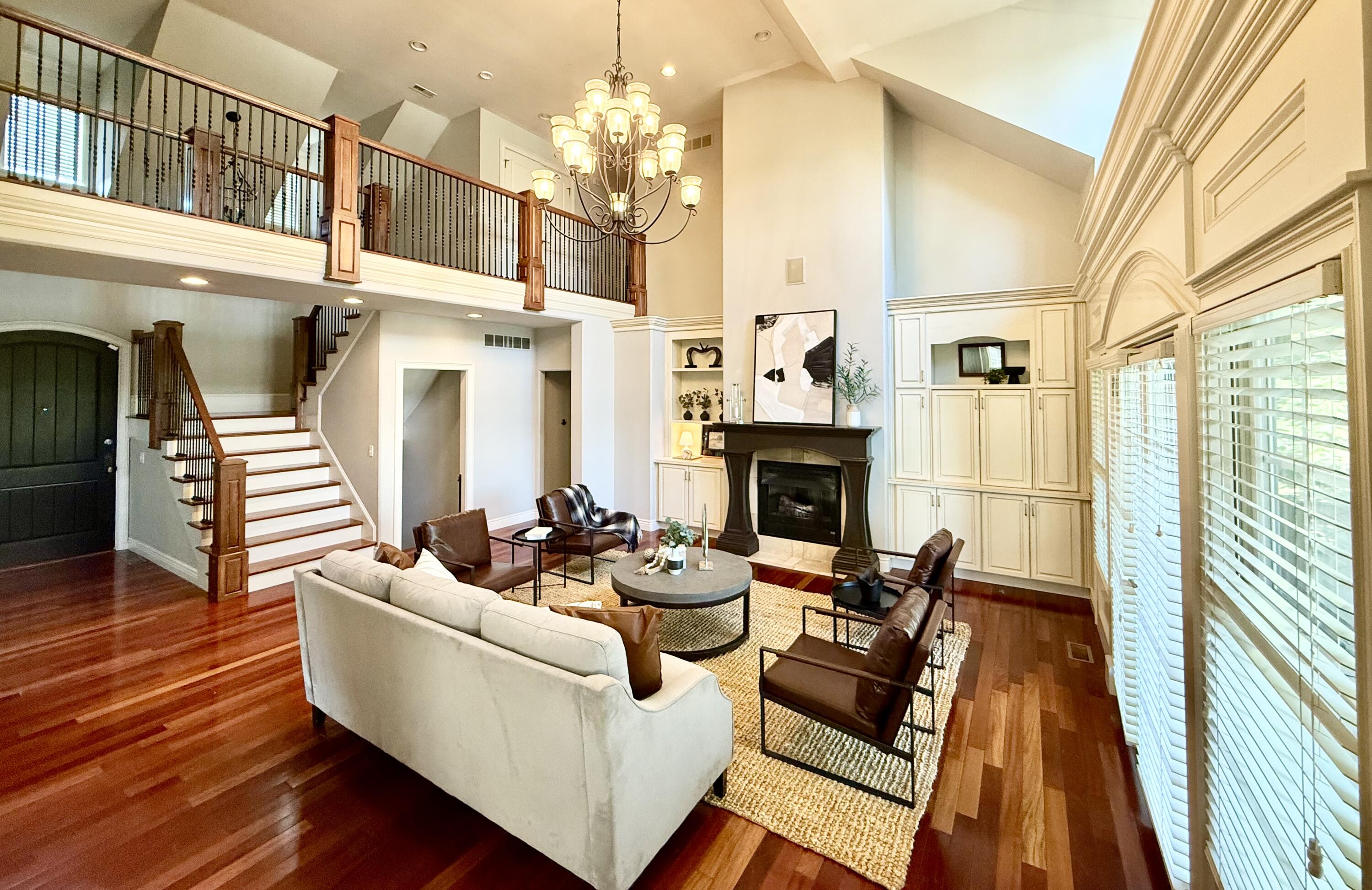 Columbia, Missouri 65203, United States, 5 Bedrooms Bedrooms, ,5 BathroomsBathrooms,Residential,Coming Soon,217734