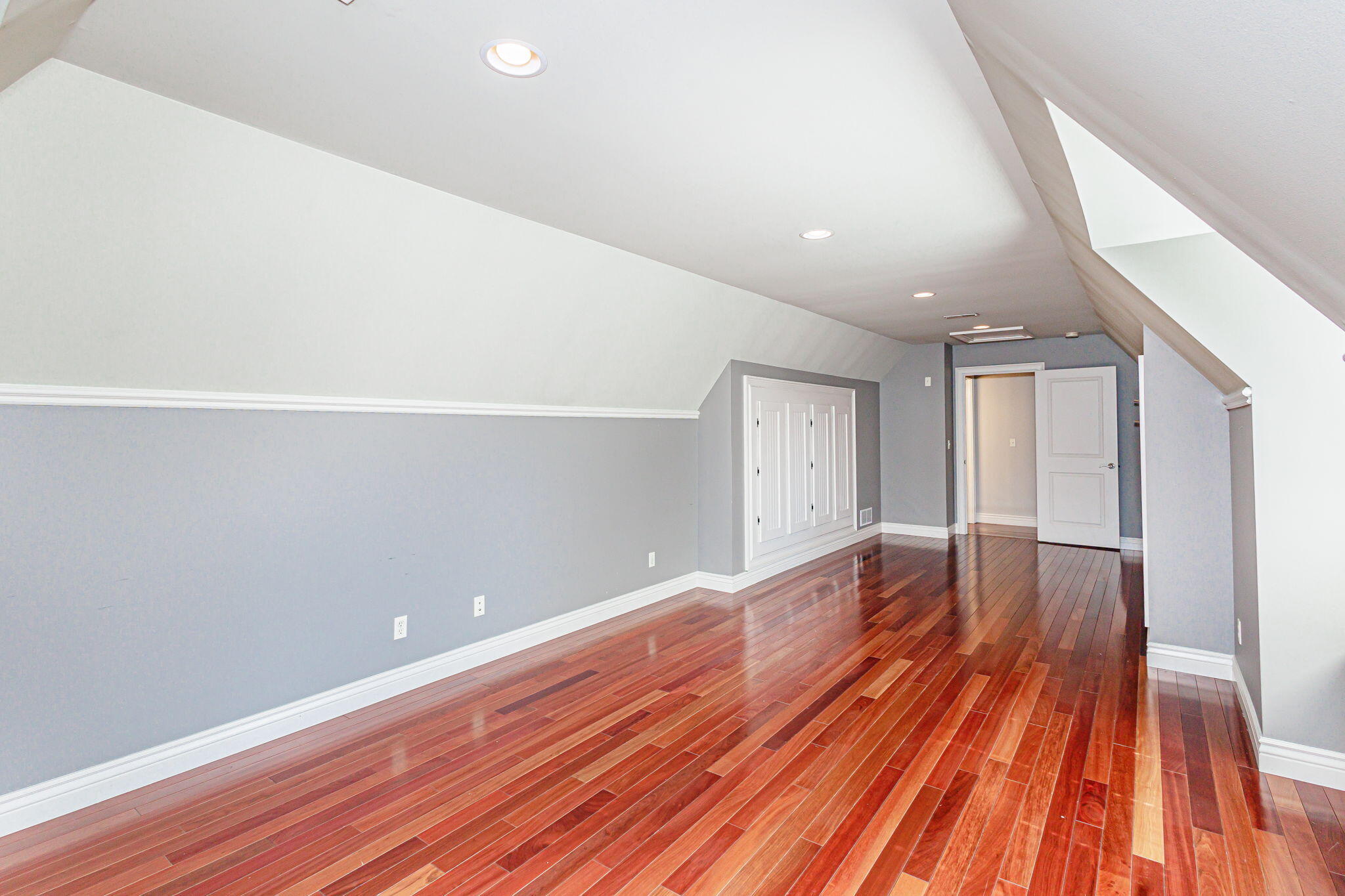 Columbia, Missouri 65203, United States, 5 Bedrooms Bedrooms, ,5 BathroomsBathrooms,Residential,Coming Soon,217734