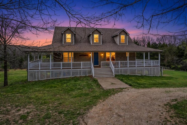 8170 W CARR LN, HARRISBURG, MO 65256 - Image deeec3bc1e034cb4cb7ada767386a251/1432431573