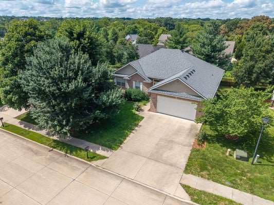 7011 STANWOOD DR, COLUMBIA, MO 65203 - Image e9c20e8dc1aa7721b2cc601fe9c2f64e/3759419237