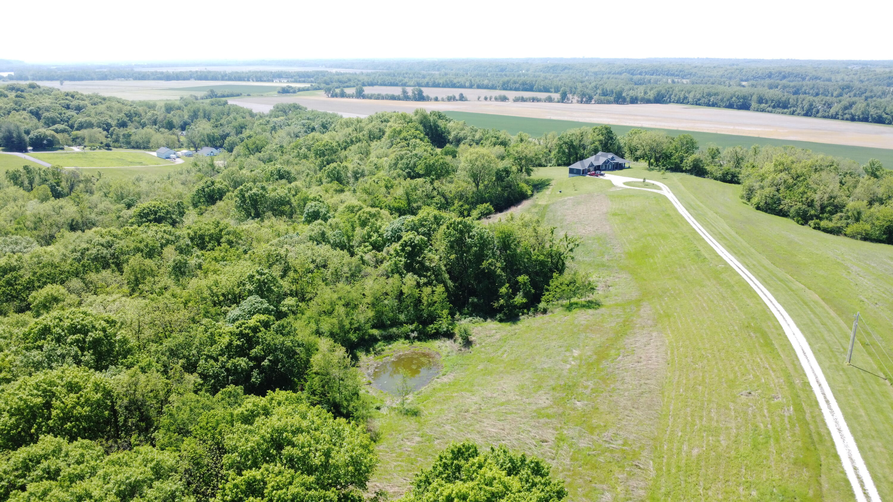 5400 E Giesing Hill Rd, Hartsburg, MO, 65039, USA, 6 Bedrooms Bedrooms, ,5 BathroomsBathrooms,Residential,Active,5400 E Giesing Hill Rd,434371