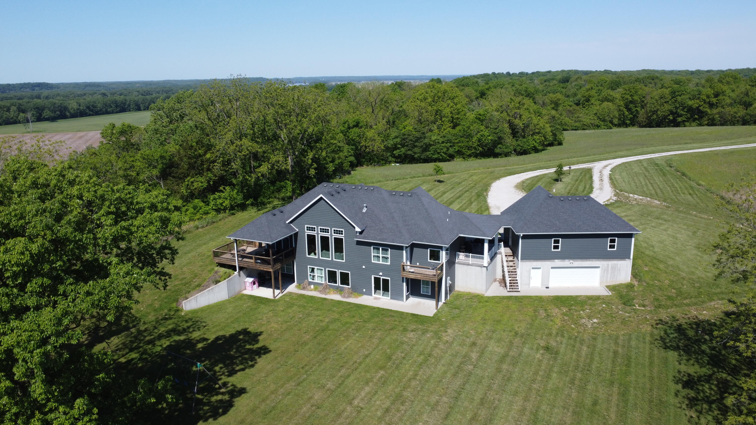5400 E Giesing Hill Rd, Hartsburg, MO, 65039, USA, 6 Bedrooms Bedrooms, ,5 BathroomsBathrooms,Residential,Active,5400 E Giesing Hill Rd,434371