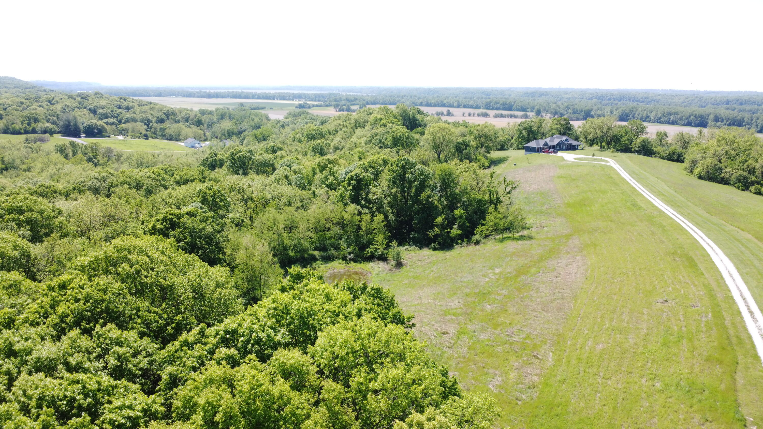5400 E Giesing Hill Rd, Hartsburg, MO, 65039, USA, 6 Bedrooms Bedrooms, ,5 BathroomsBathrooms,Residential,Active,5400 E Giesing Hill Rd,434371