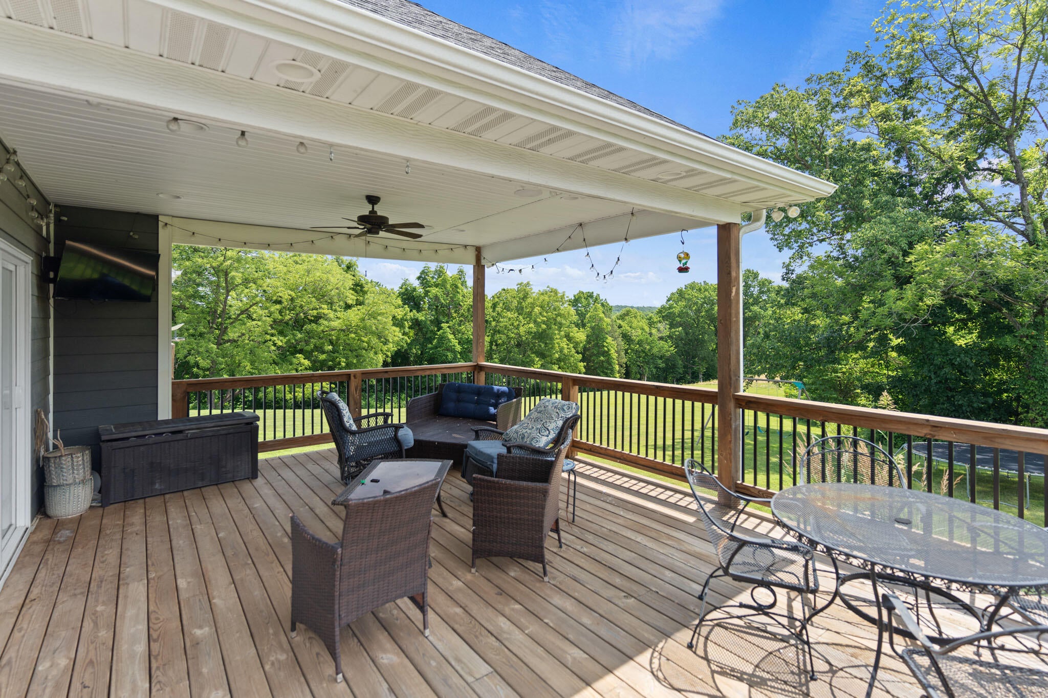 5400 E Giesing Hill Rd, Hartsburg, MO, 65039, USA, 6 Bedrooms Bedrooms, ,5 BathroomsBathrooms,Residential,Active,5400 E Giesing Hill Rd,434371