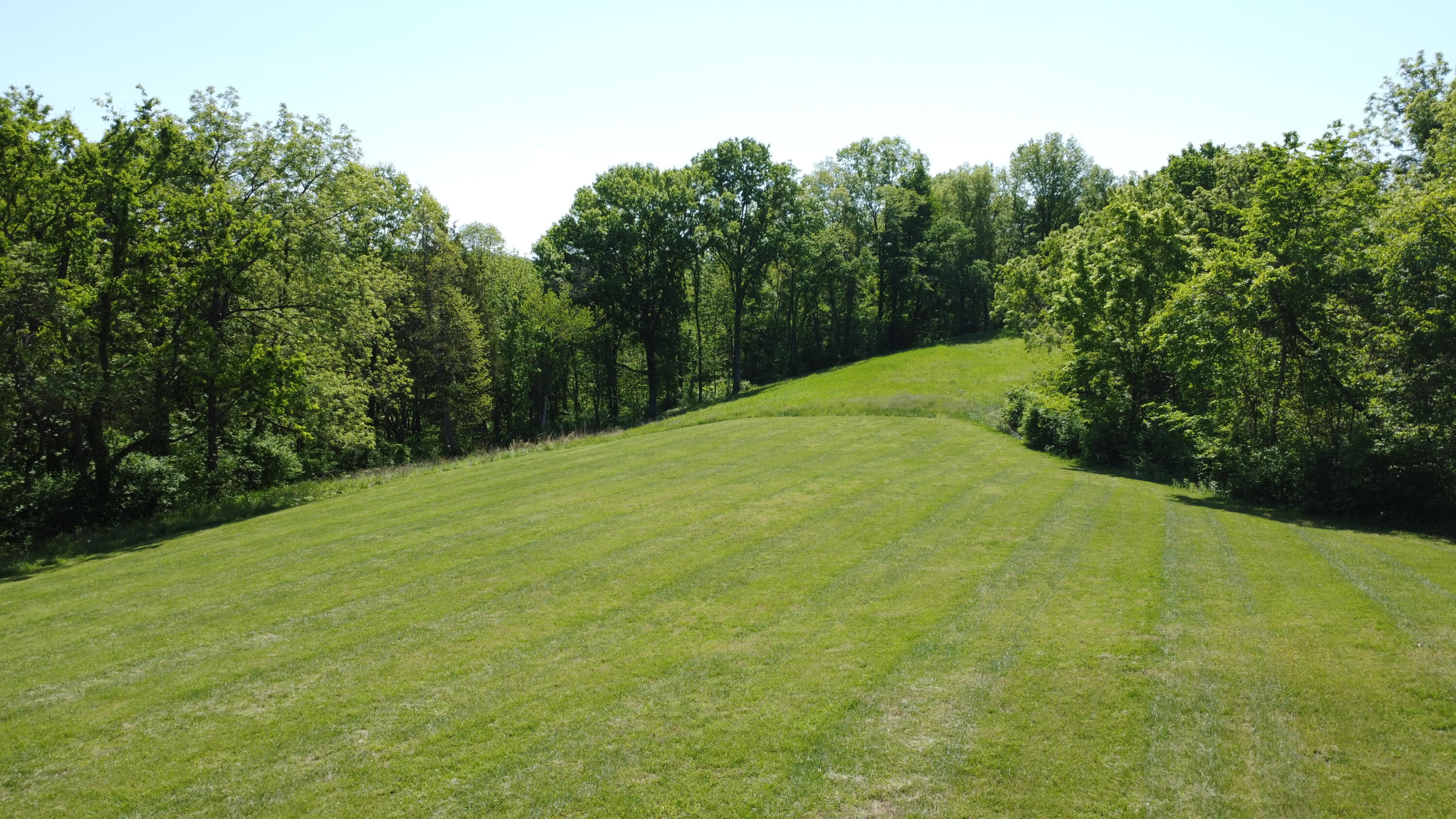 5400 E Giesing Hill Rd, Hartsburg, MO, 65039, USA, 6 Bedrooms Bedrooms, ,5 BathroomsBathrooms,Residential,Active,5400 E Giesing Hill Rd,434371