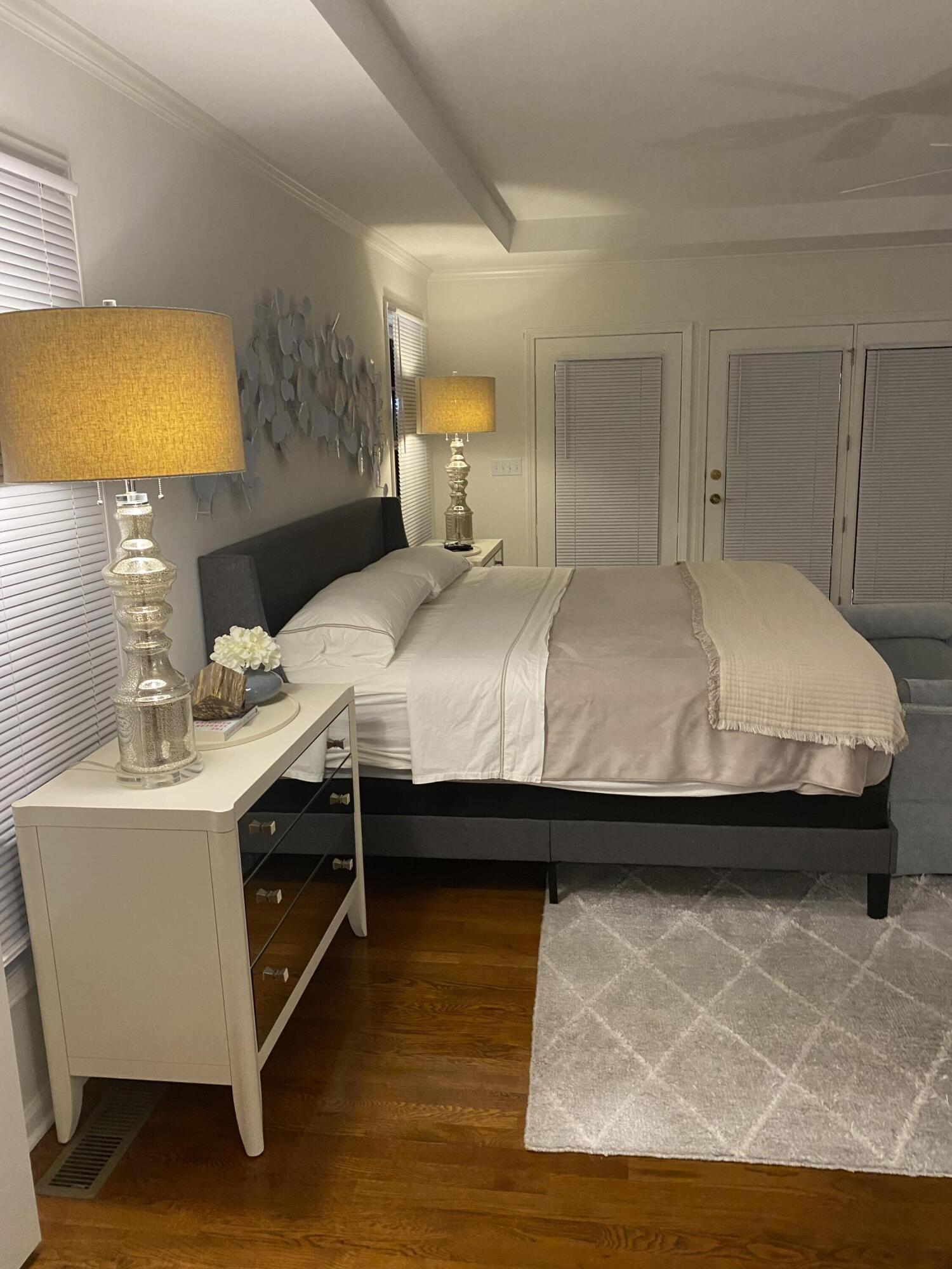 Columbia, Missouri 65203, United States, 2 Bedrooms Bedrooms, ,2 BathroomsBathrooms,Residential,Active,55254