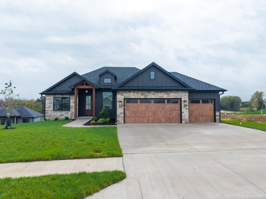 5216 STORMY DR, COLUMBIA, MO 65203 - Image fdfb2c36ac858cd71ff4f43c56b138ac/2365866470