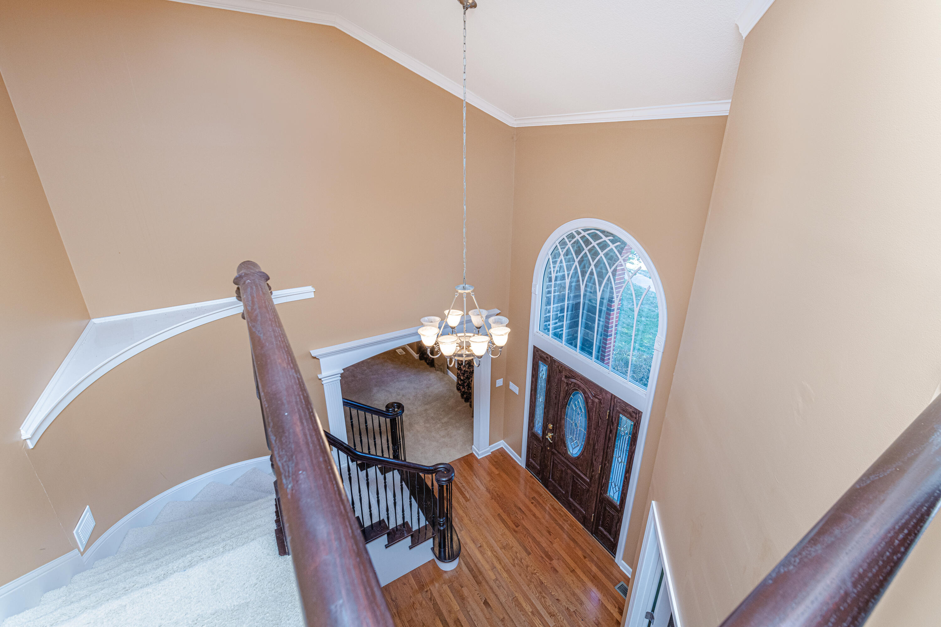 Columbia, Missouri 65203, United States, 4 Bedrooms Bedrooms, ,5 BathroomsBathrooms,Residential,Pending,70548